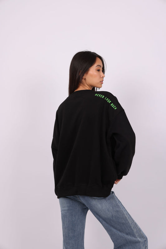 NEVER LOOK BACK OVERSIZED SWEATSHIRT
