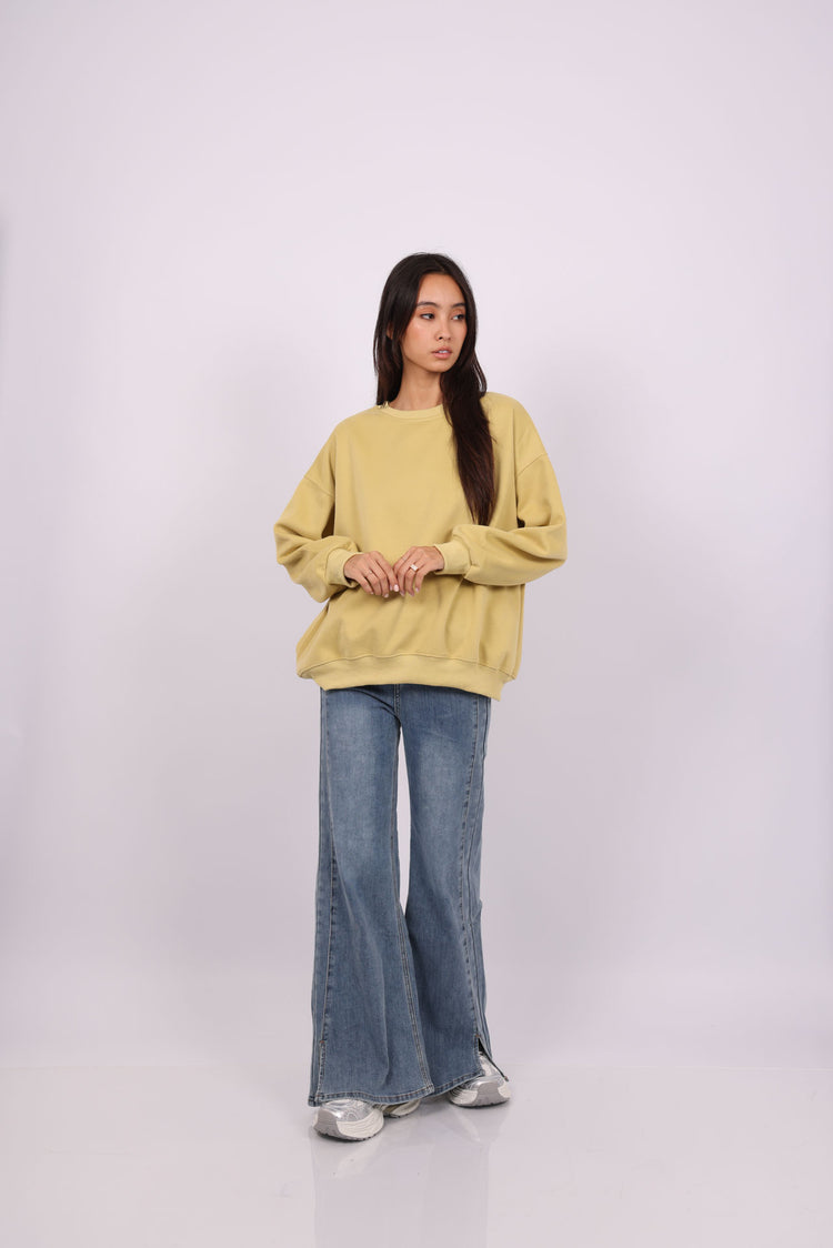 NEVER LOOK BACK OVERSIZED SWEATSHIRT