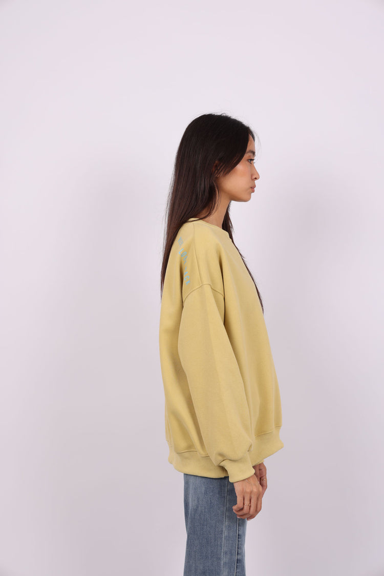 NEVER LOOK BACK OVERSIZED SWEATSHIRT