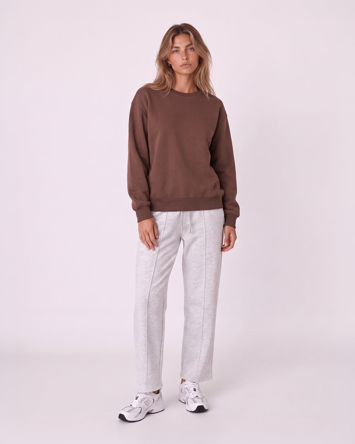 OVERSIZED CREWNECK SWEATSHIRT