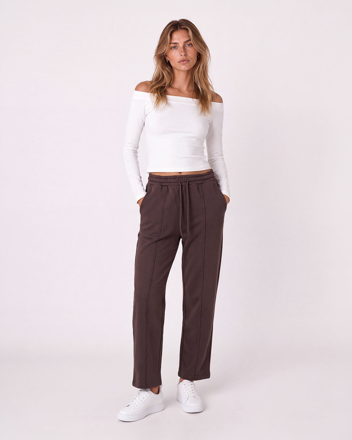 WIDE LEG FLEECE SWEATPANTS