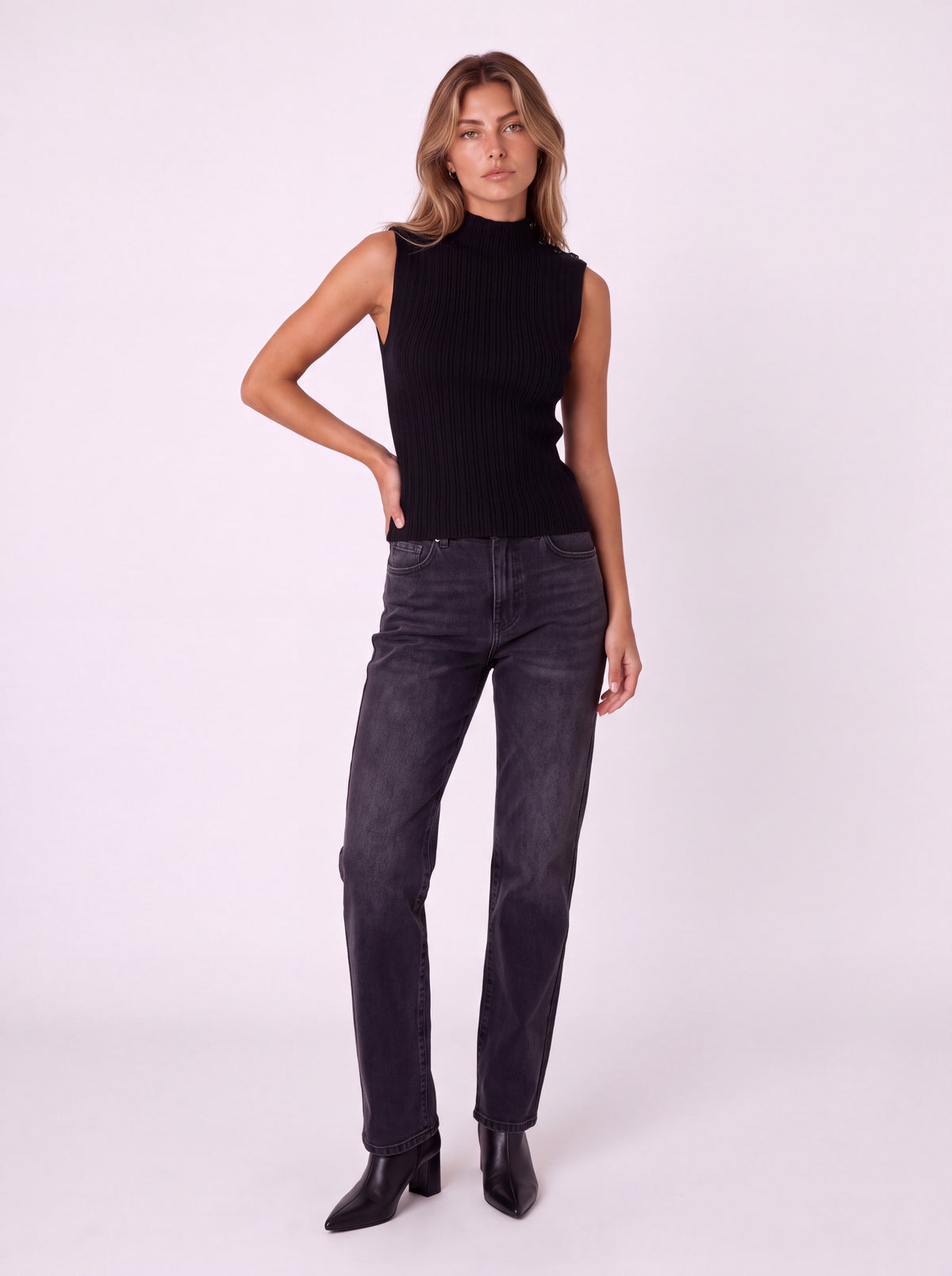 SLEEVELESS RIBBED KNIT MOCK NECK TOP