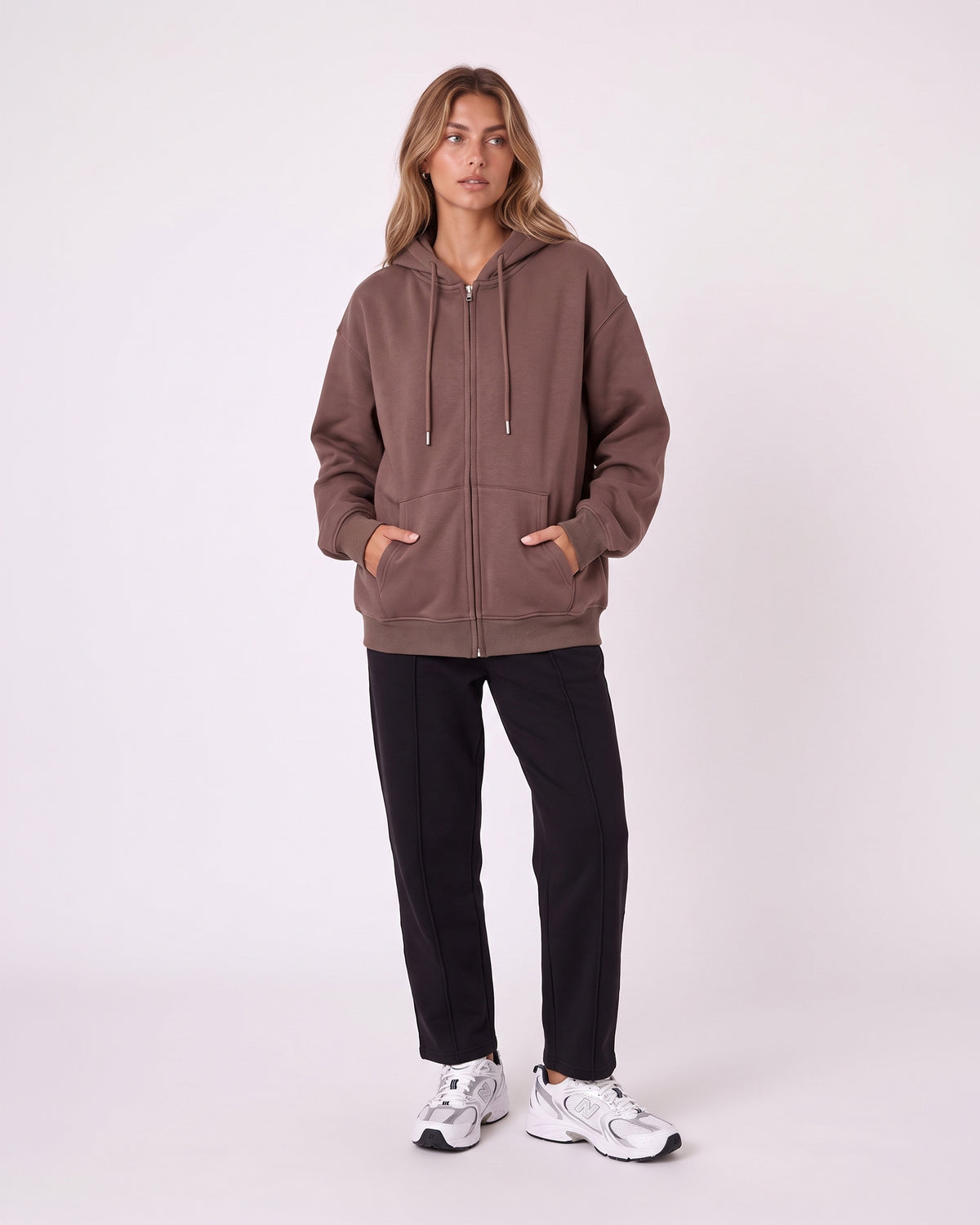 OVERSIZED ZIP-UP HOODIE