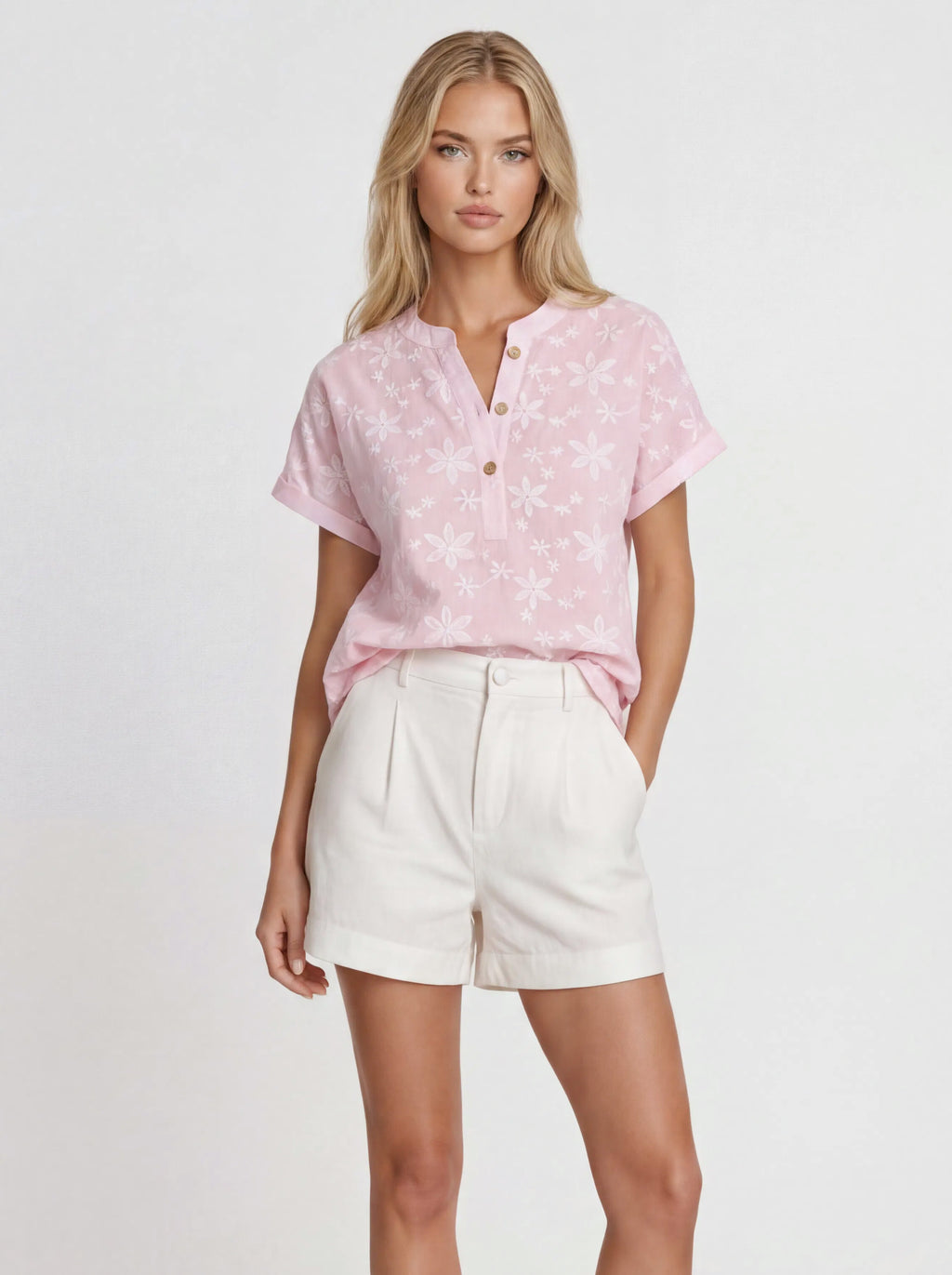 FLORAL EMBROIDERED BLOUSE