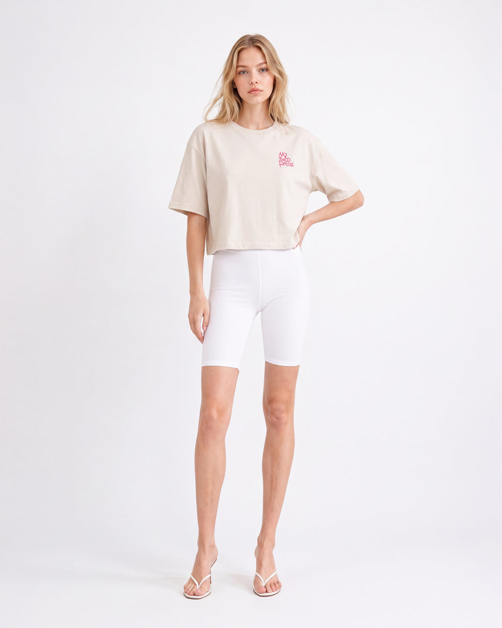 NO BAD DAYS CROPPED OVERSIZED T-SHIRT