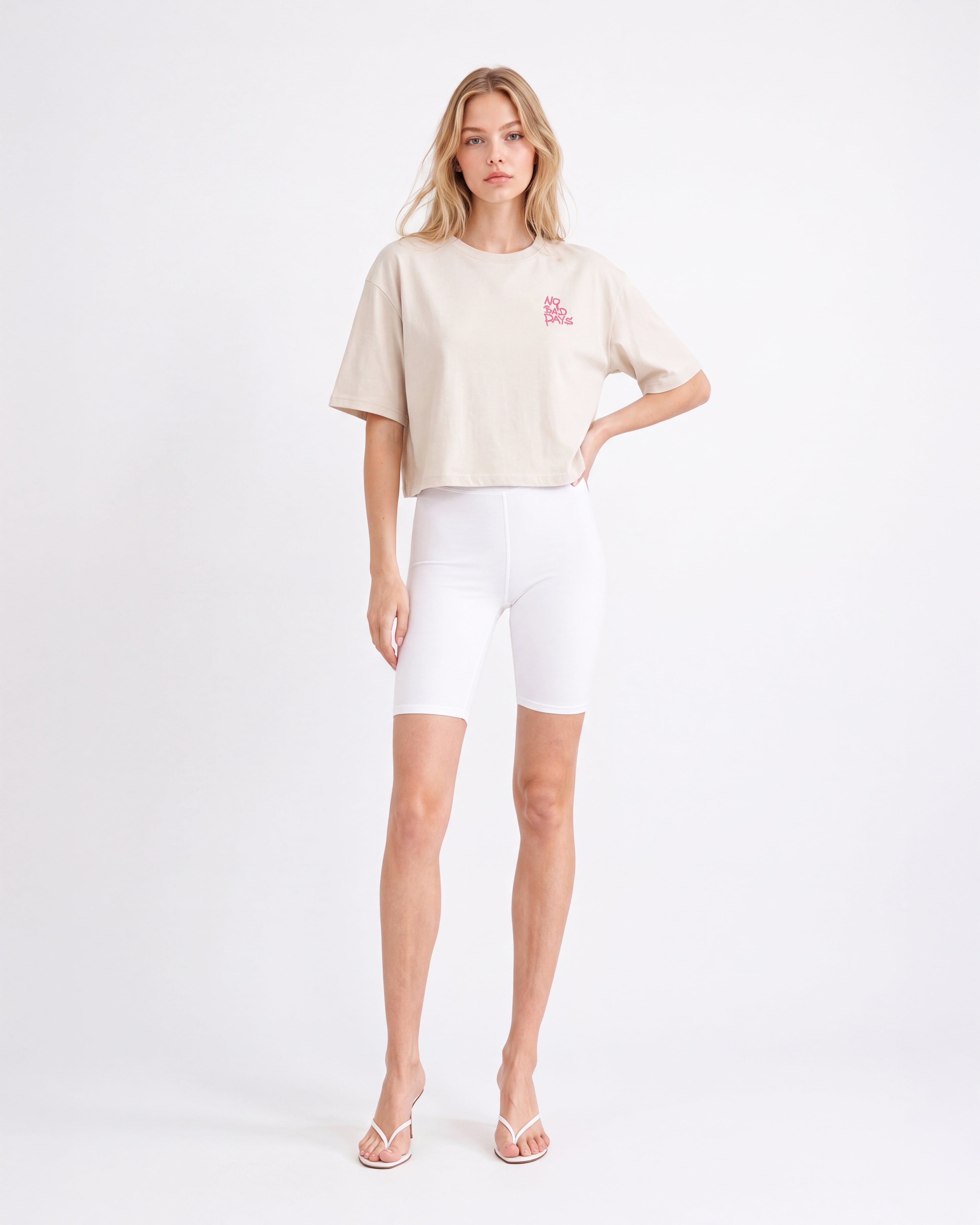 NO BAD DAYS CROPPED OVERSIZED T-SHIRT