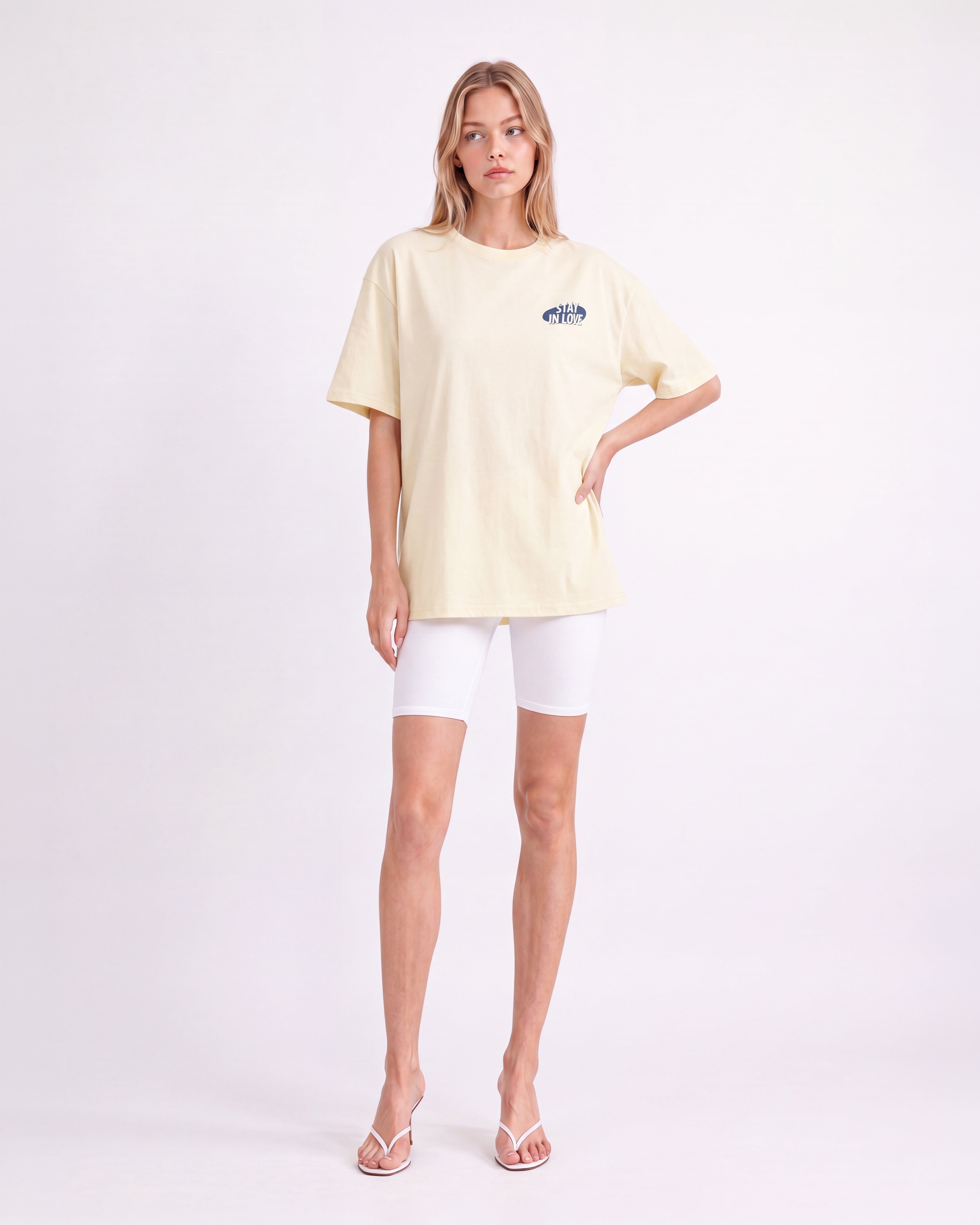 STAY IN LOVE OVERSIZED GRAPHIC T-SHIRT