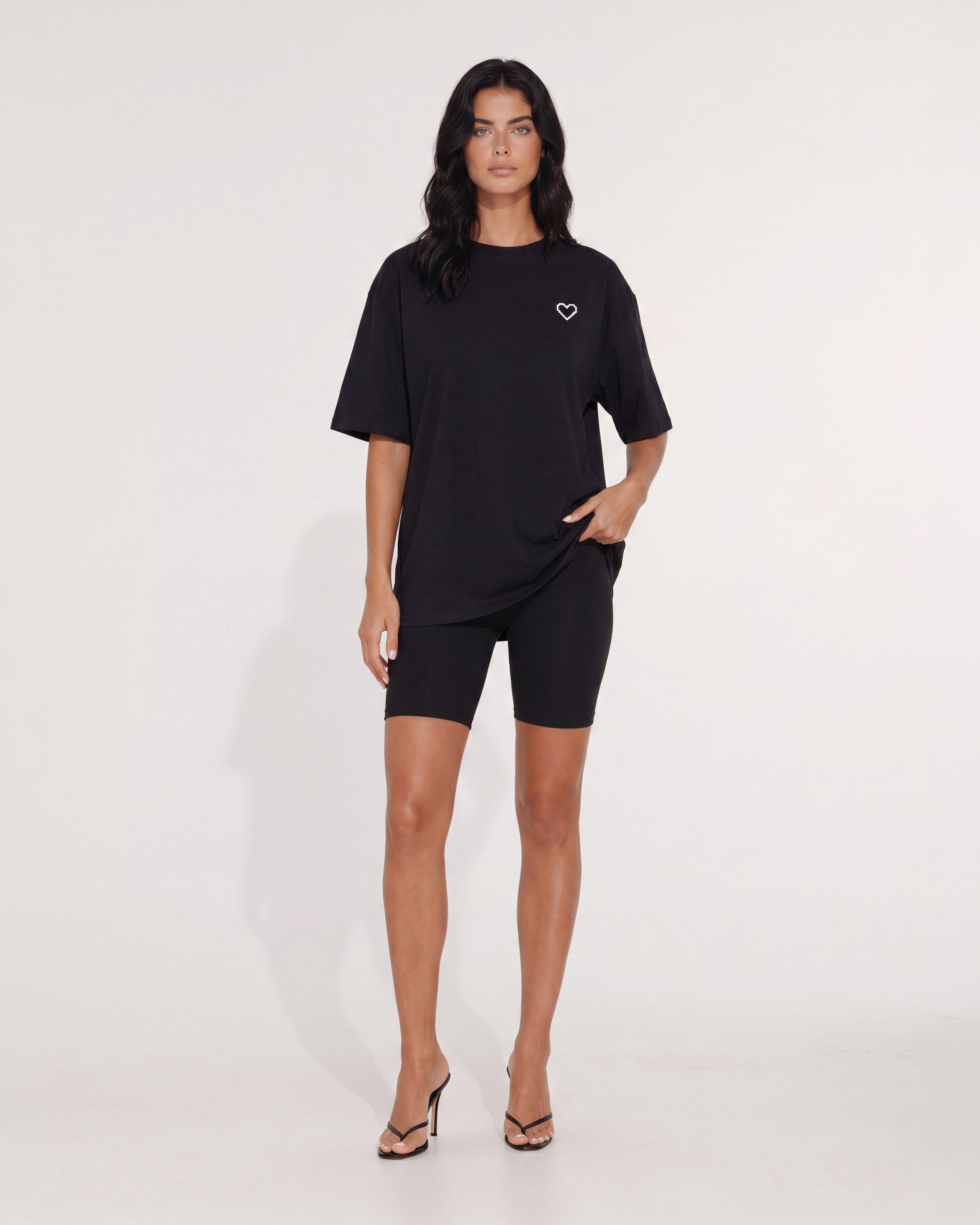 PIXEL HEART OVERSIZED T-SHIRT