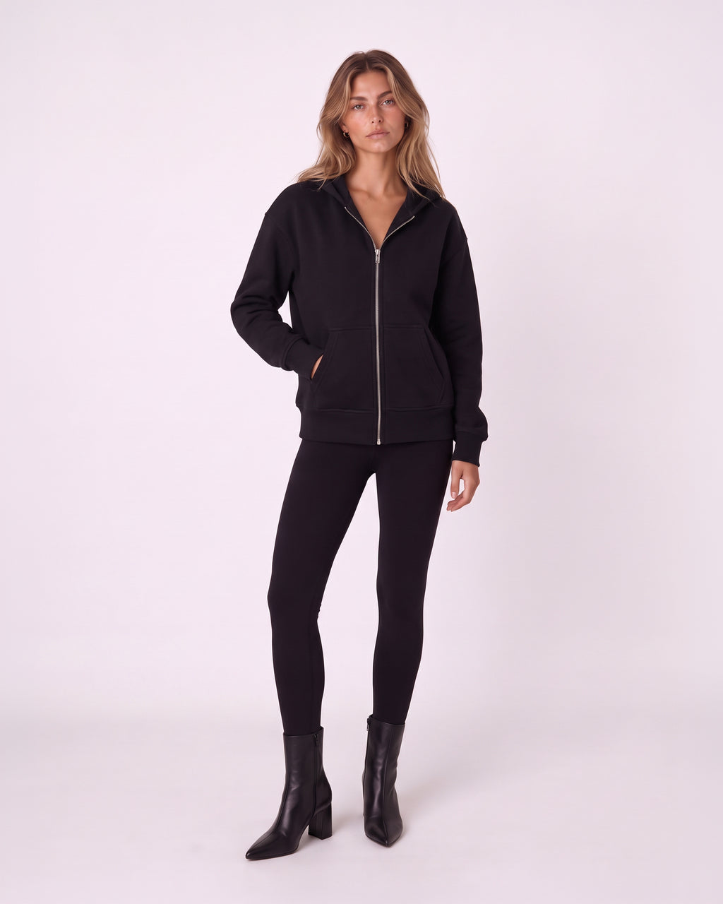 OVERSIZED ZIP-UP HOODIE