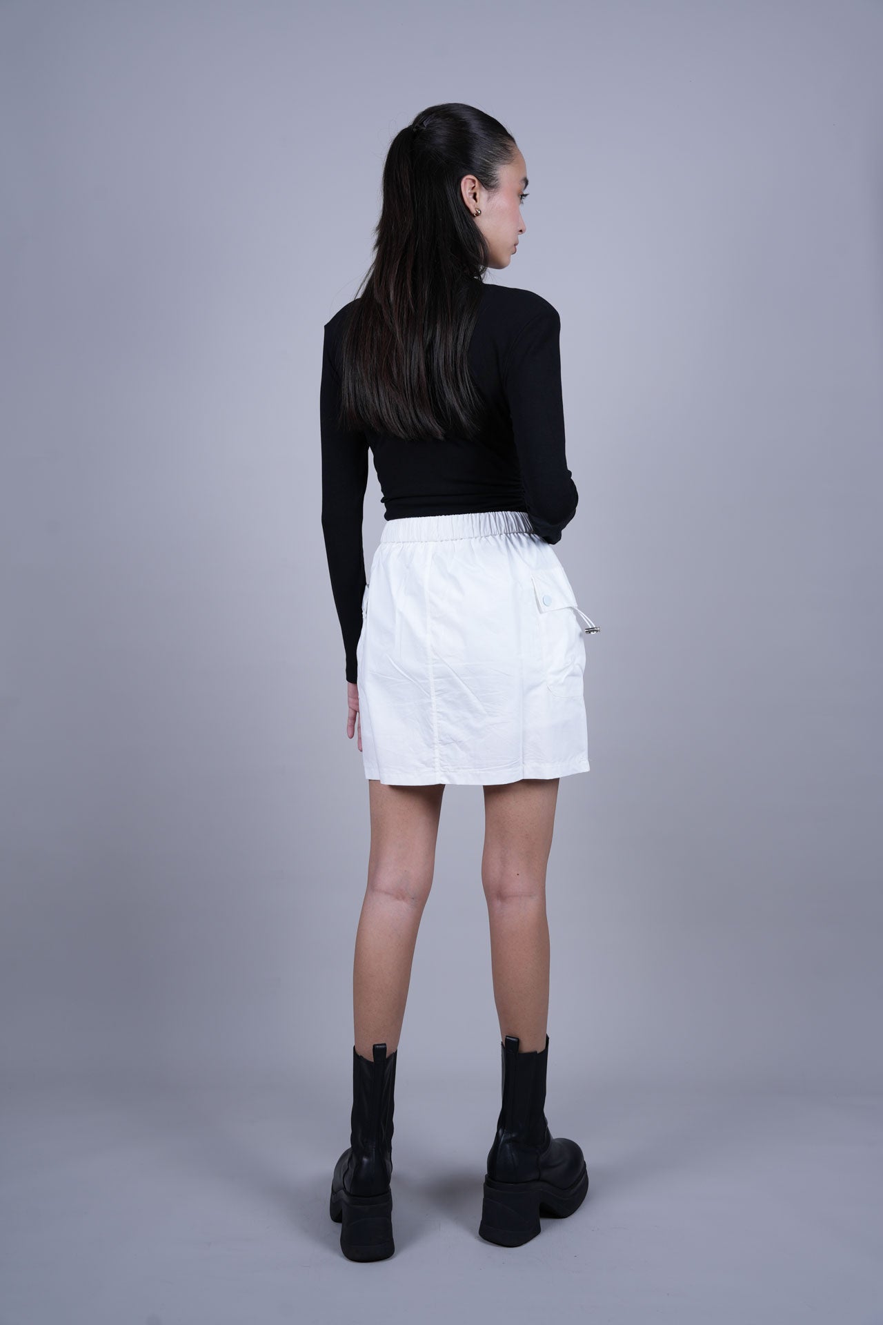 POCKET DETAIL MINI SKIRT