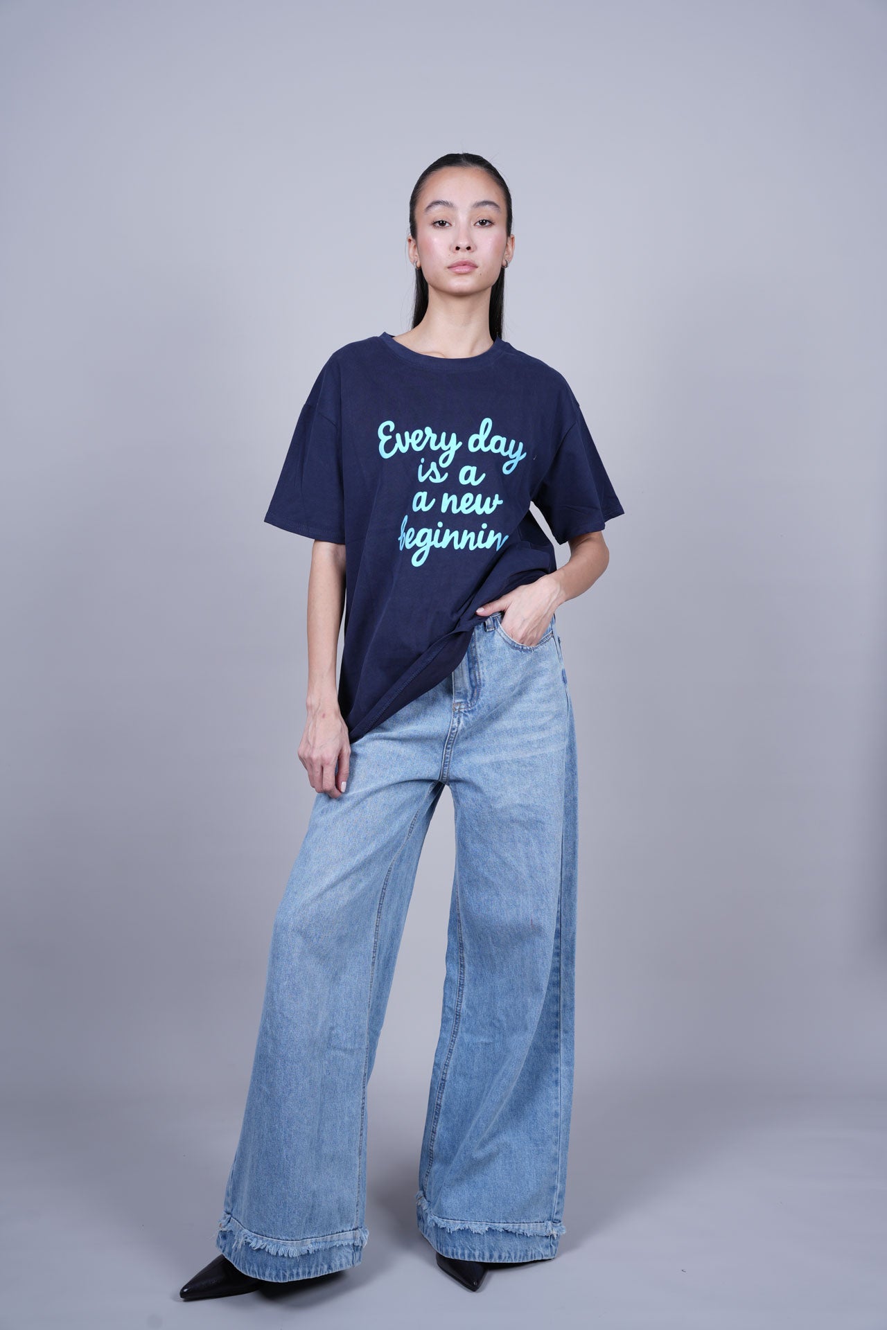 CASUAL GRAPHIC COTTON TEE