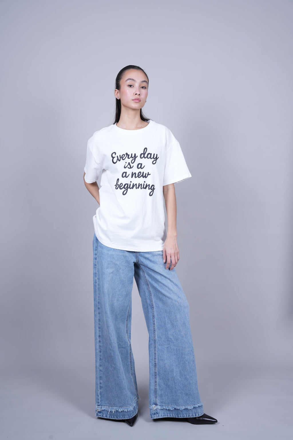 CASUAL GRAPHIC COTTON TEE