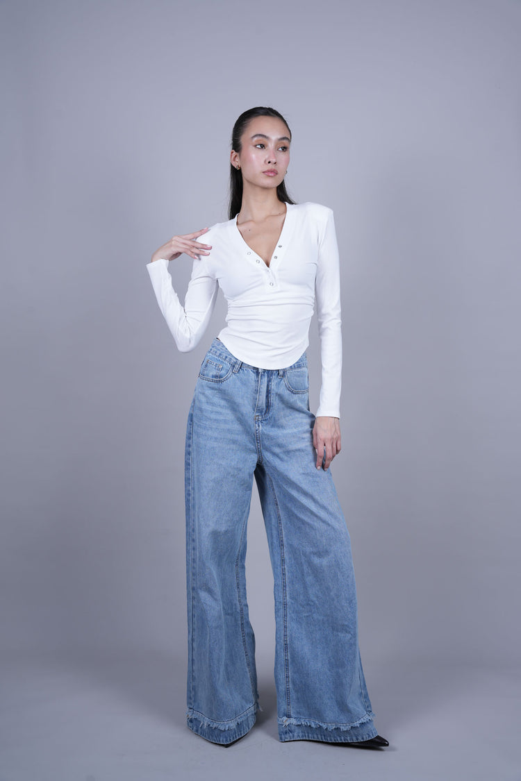 LONG SLEEVE HENLEY TOP