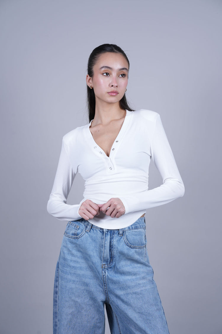 LONG SLEEVE HENLEY TOP