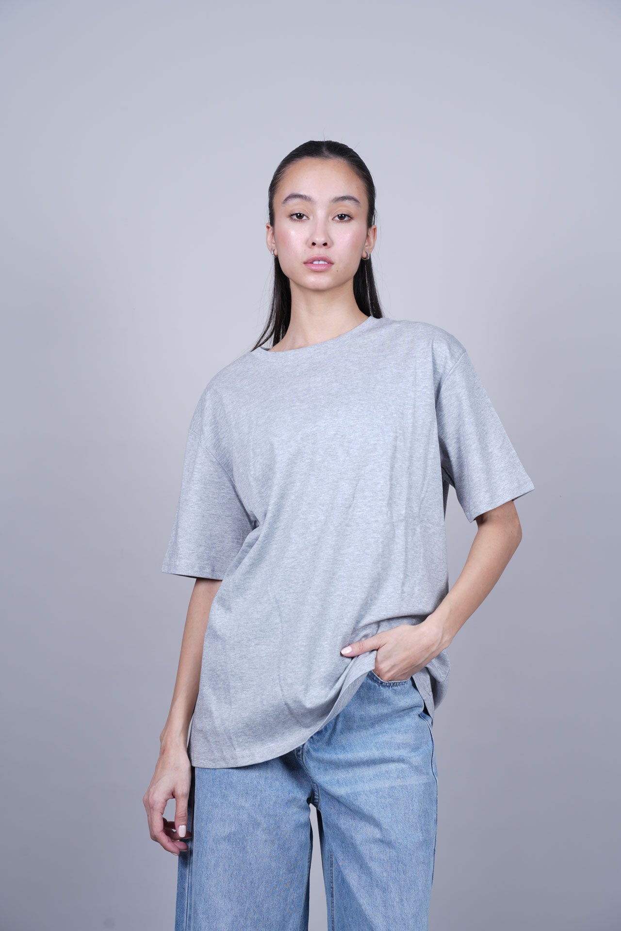 RELAXED FIT GRAPHIC TEE