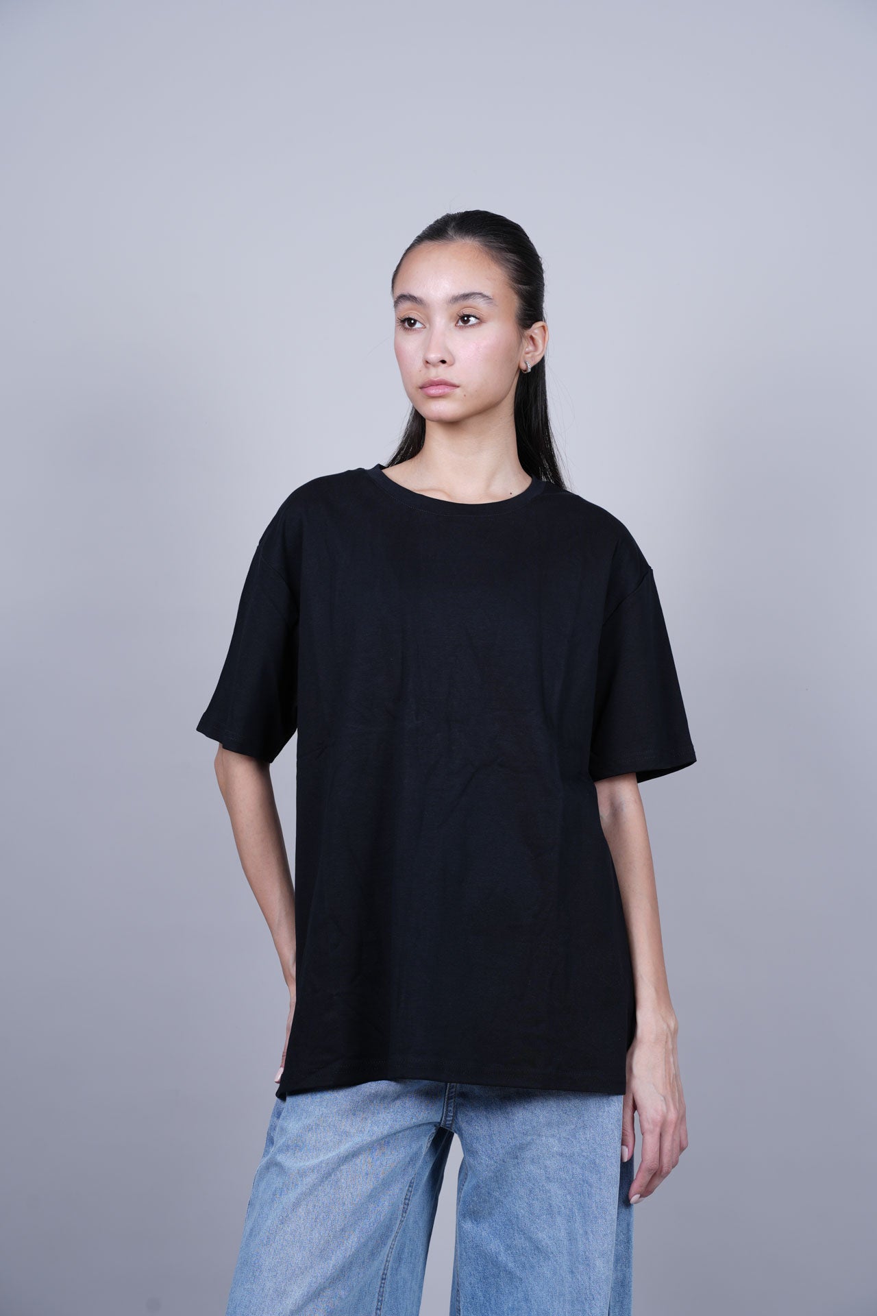 RELAXED FIT GRAPHIC TEE