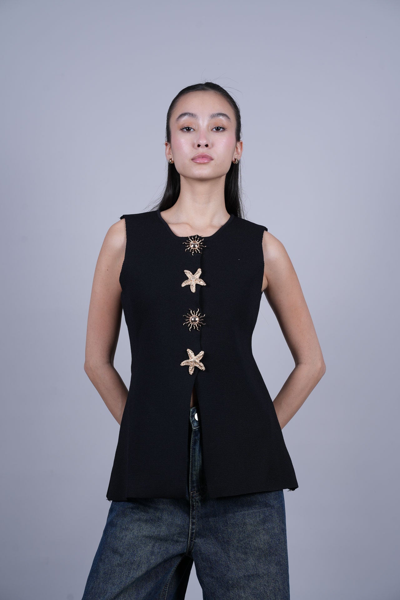 STARFISH BUTTON VEST TOP