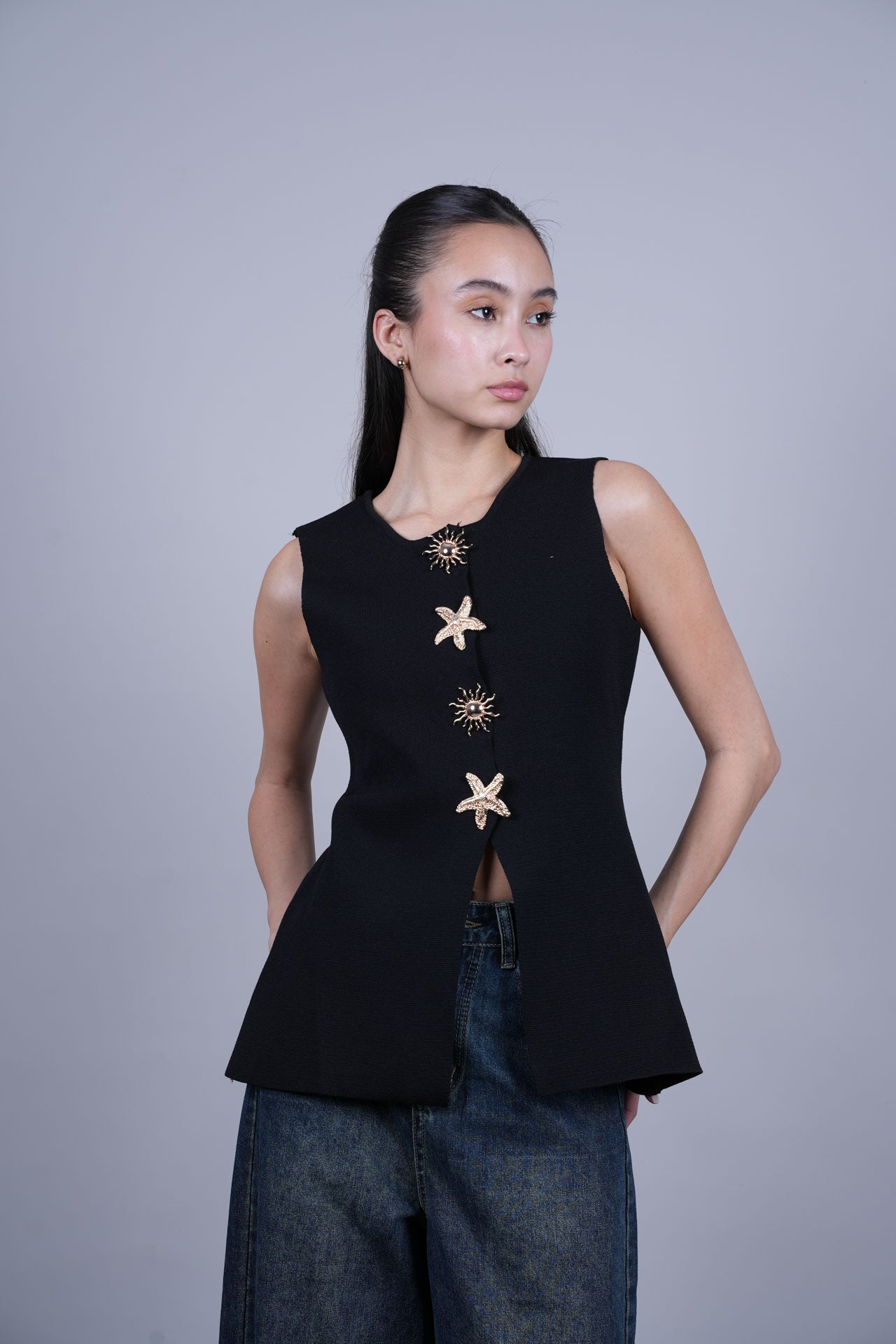 STARFISH BUTTON VEST TOP