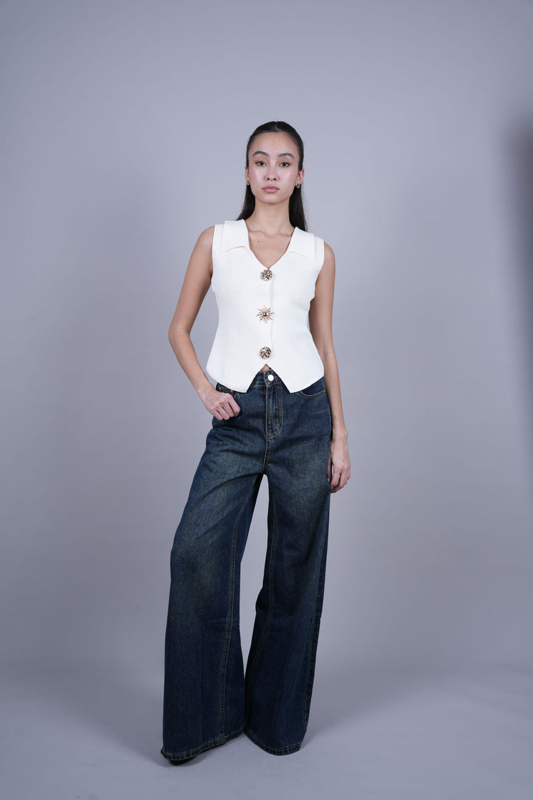 STRUCTURED BUTTONED VEST TOP