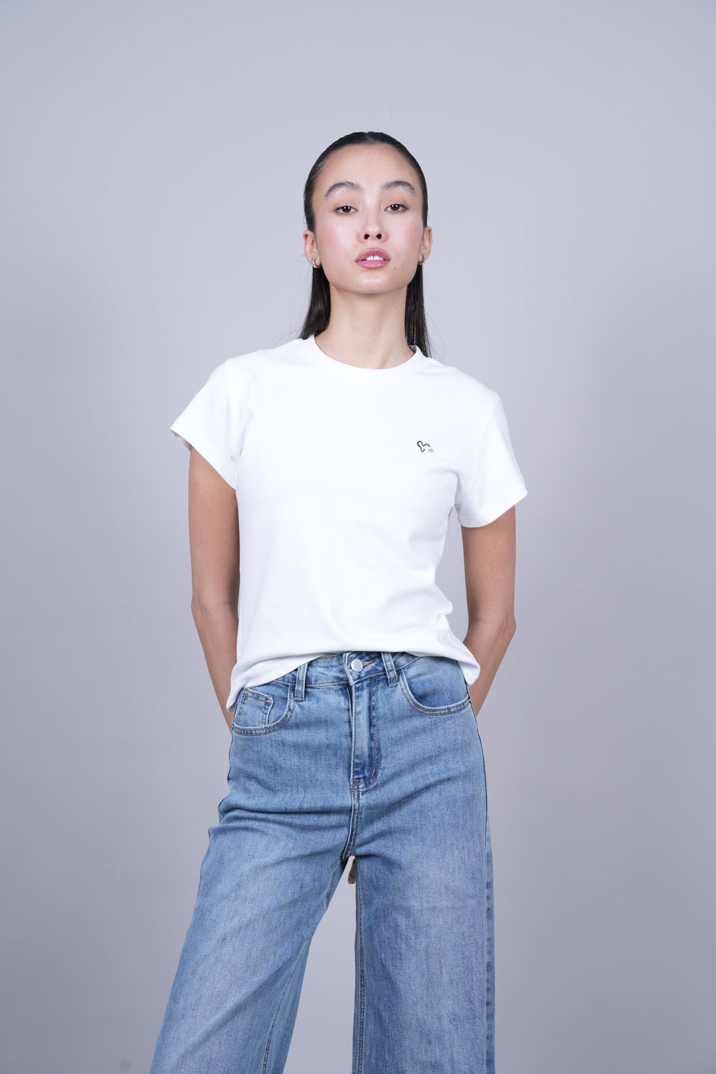 MINIMAL LOGO BASIC T-SHIRT