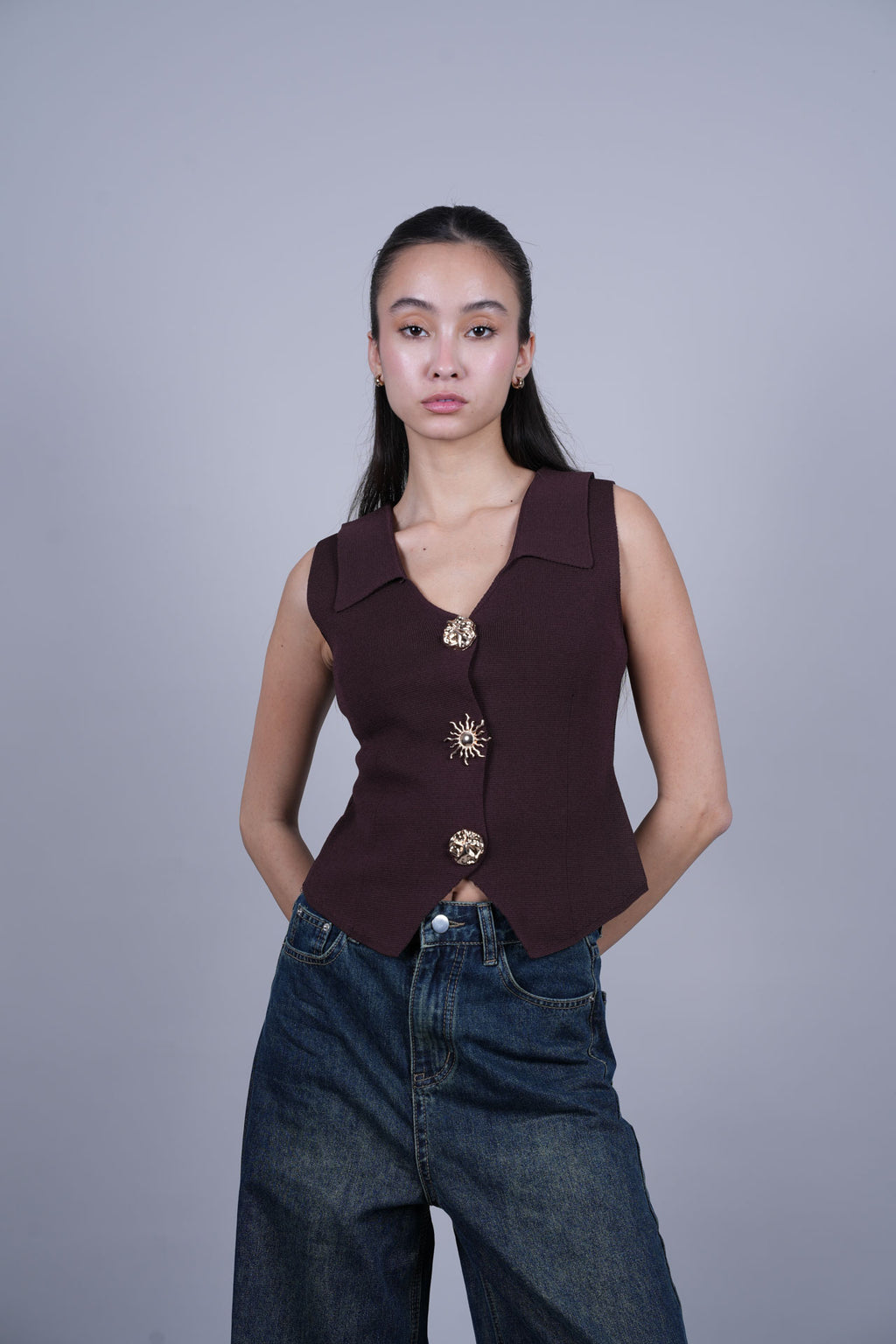 STRUCTURED BUTTONED VEST TOP