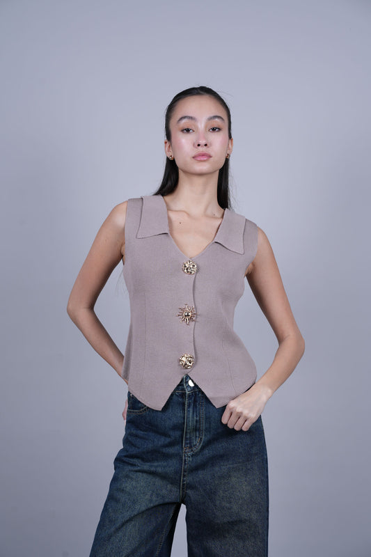 STRUCTURED BUTTONED VEST TOP