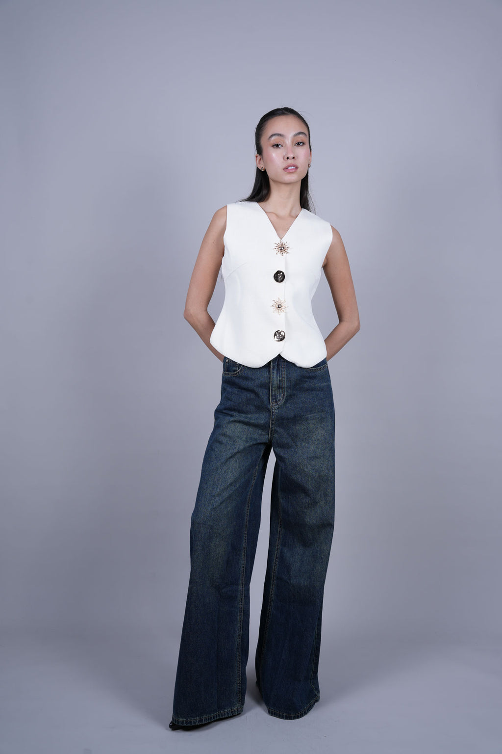 SCALLOPED HEM VEST TOP