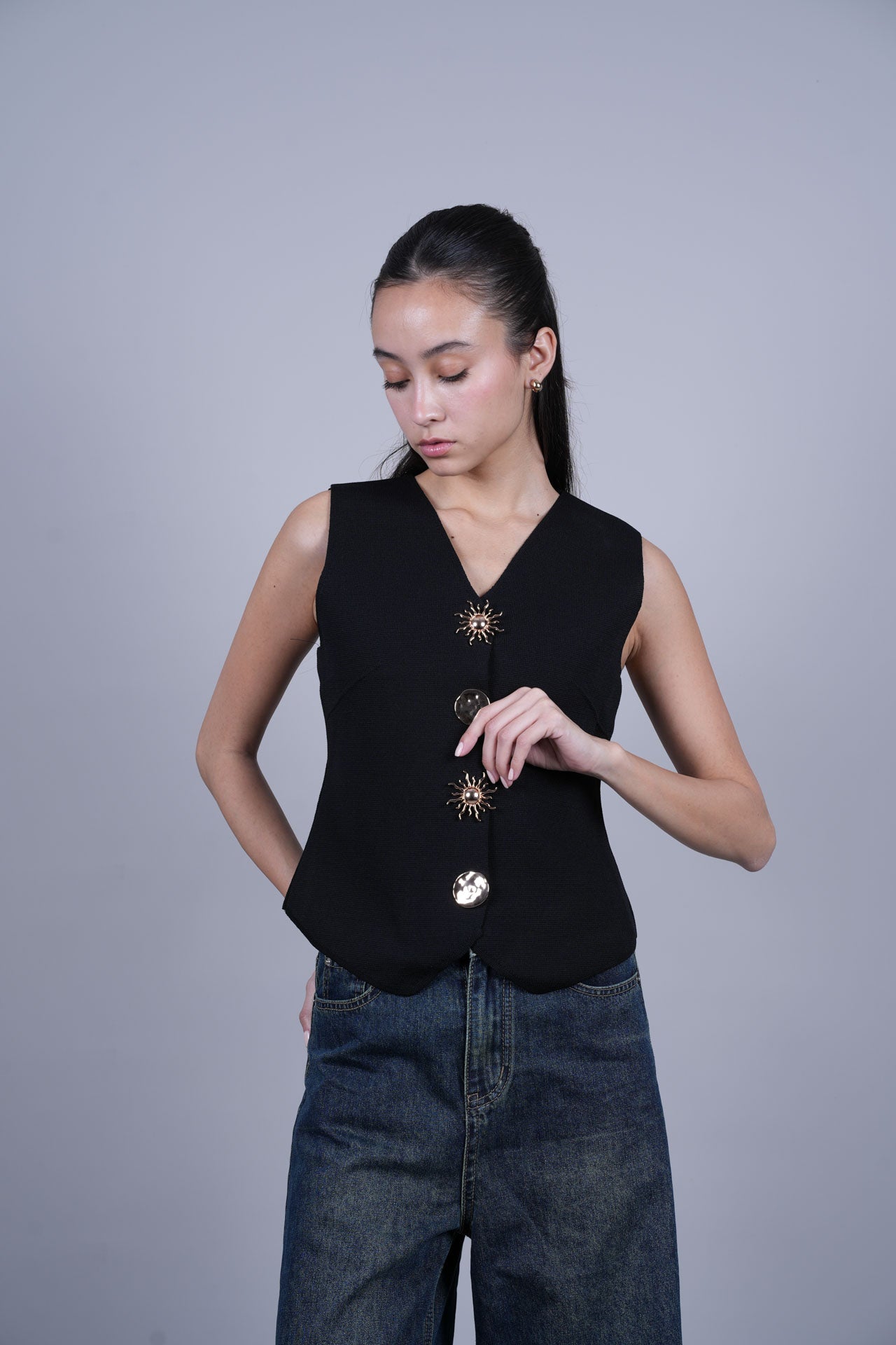 SCALLOPED HEM VEST TOP