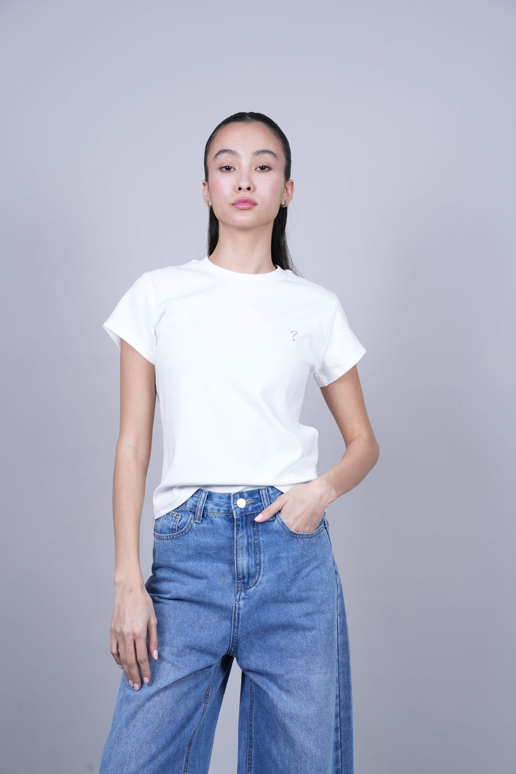MINIMAL QUESTION MARK T-SHIRT