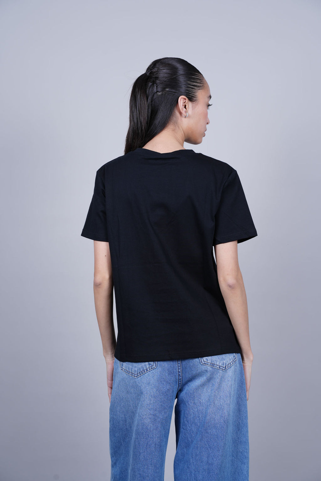 MINIMAL SMILEY GRAPHIC T-SHIRT