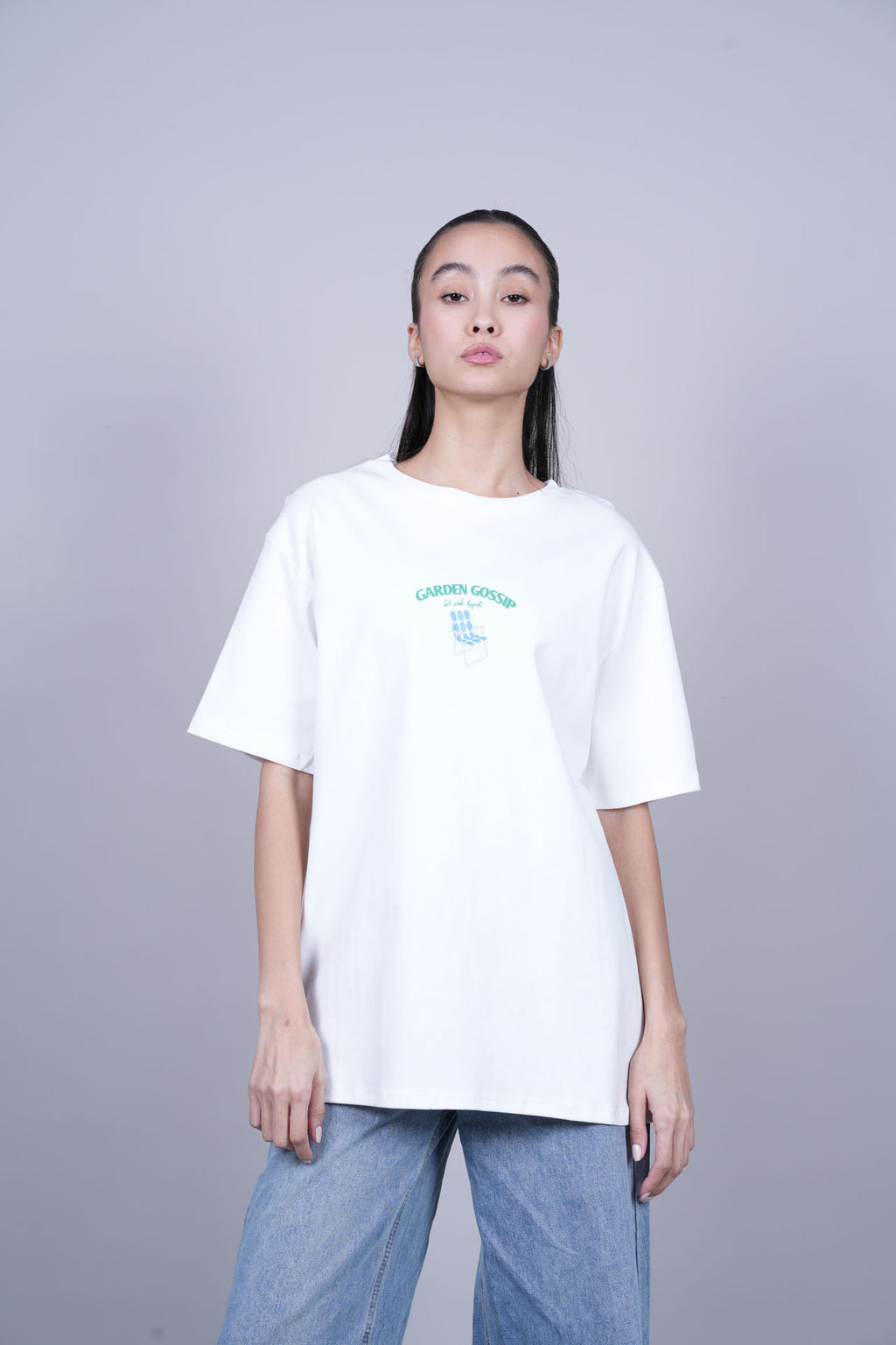 GARDEN GOSSIP OVERSIZED T-SHIRT