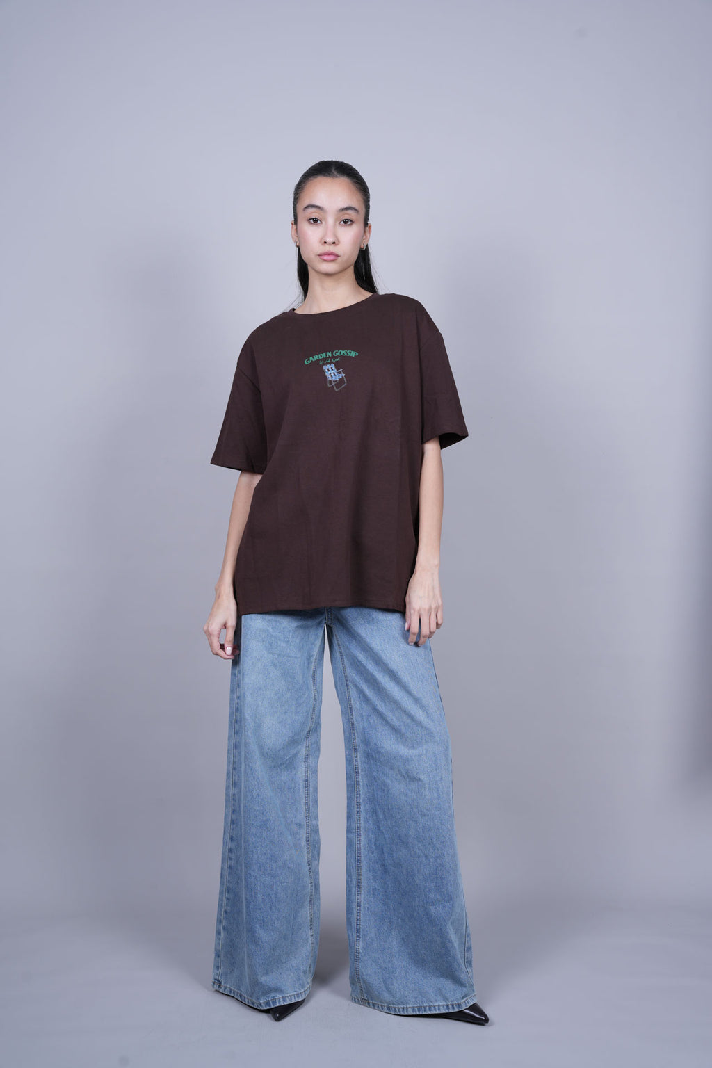 GARDEN GOSSIP OVERSIZED T-SHIRT