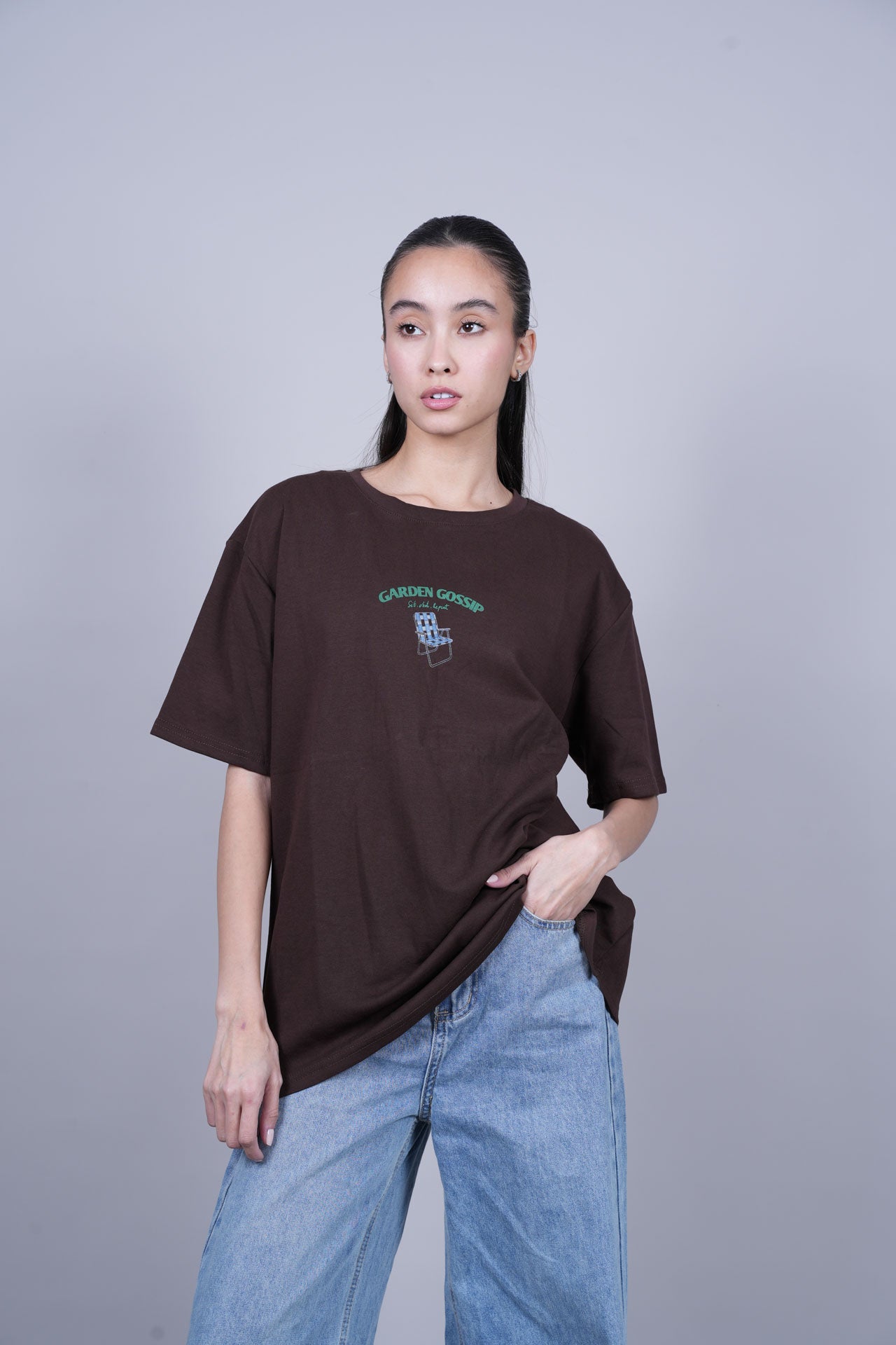 GARDEN GOSSIP OVERSIZED T-SHIRT