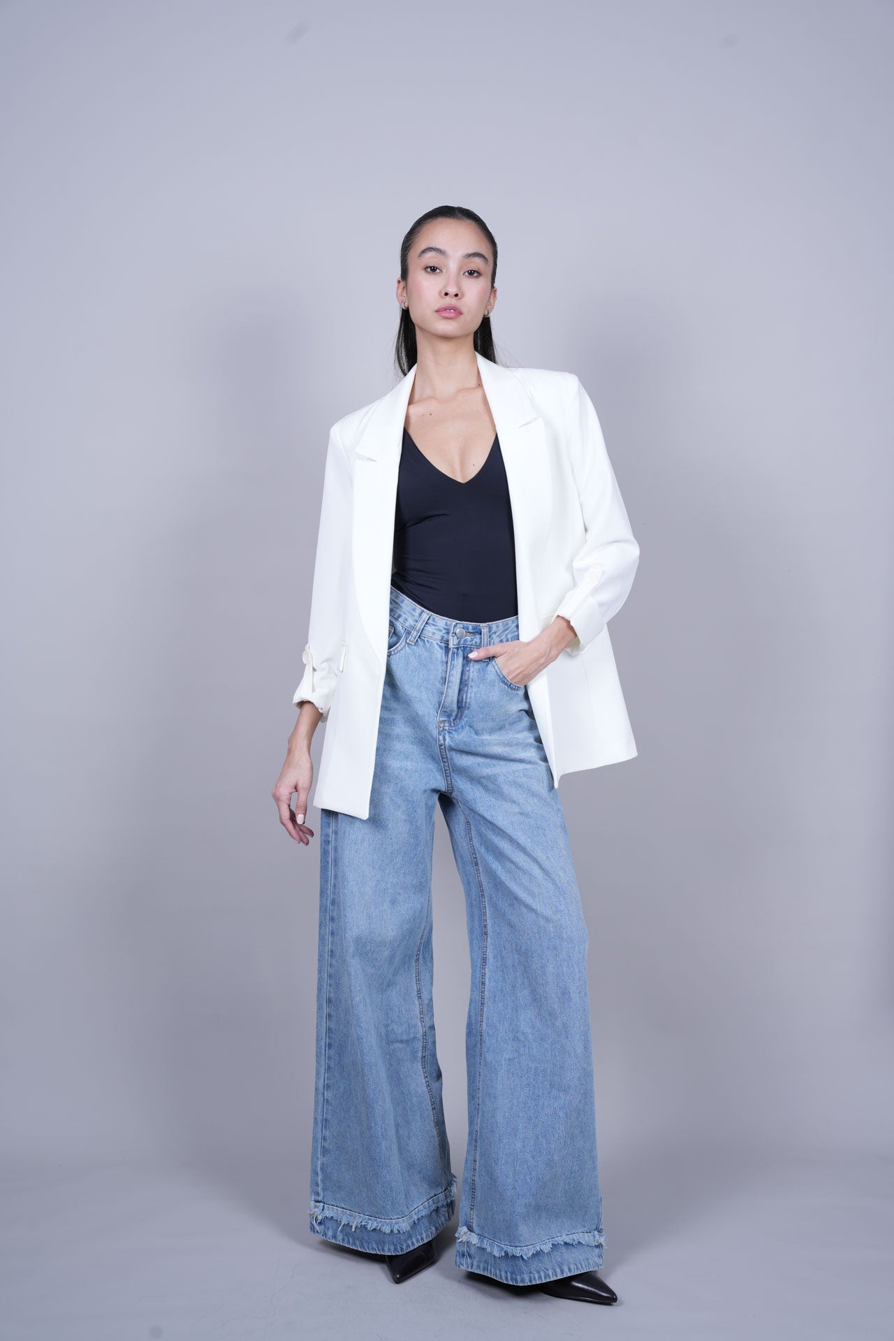 TAILORED SINGLE-BREASTED BLAZER