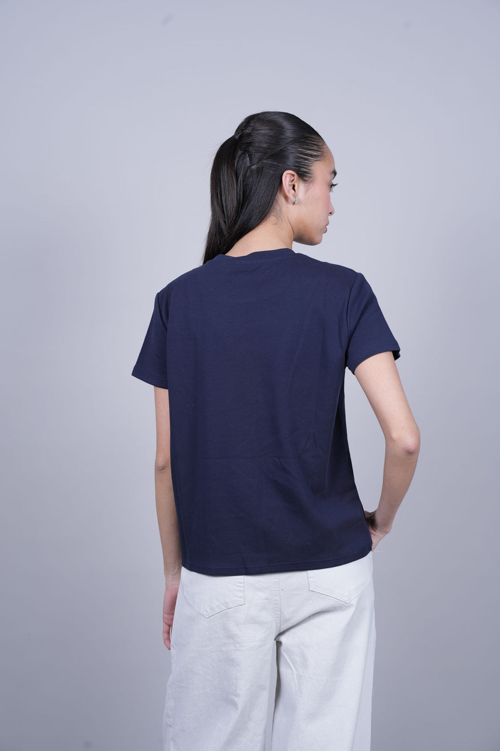 MINIMAL GRAPHIC T-SHIRT
