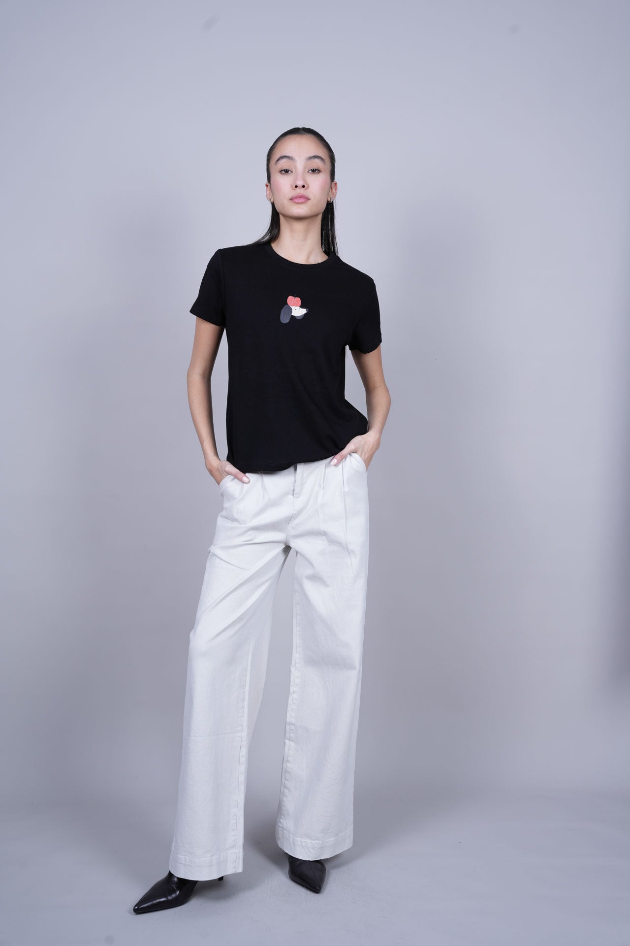 MINIMAL GRAPHIC T-SHIRT