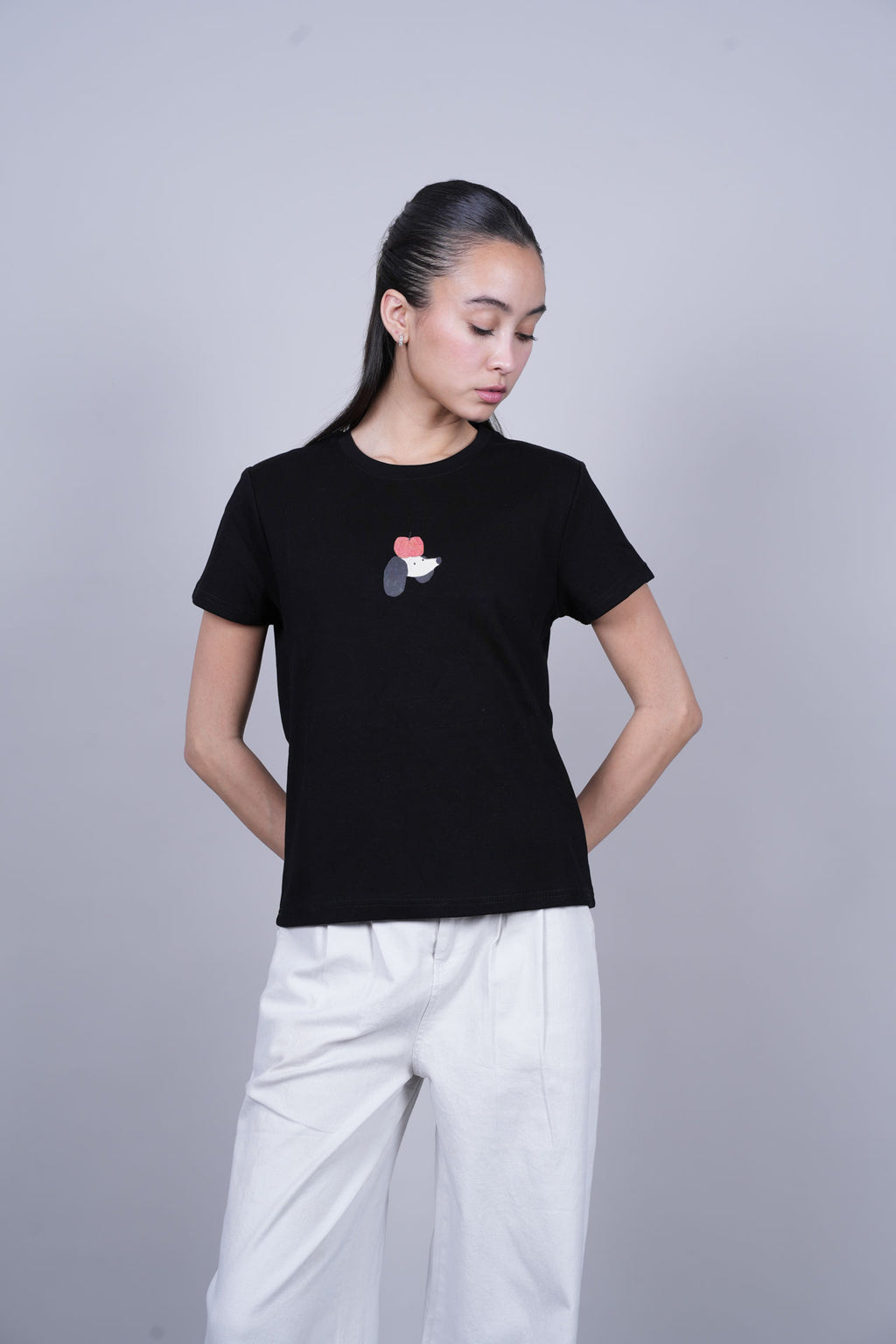 MINIMAL GRAPHIC T-SHIRT