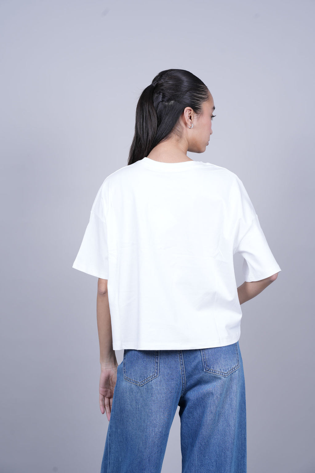 STRAWBERRY GRAPHIC T-SHIRT