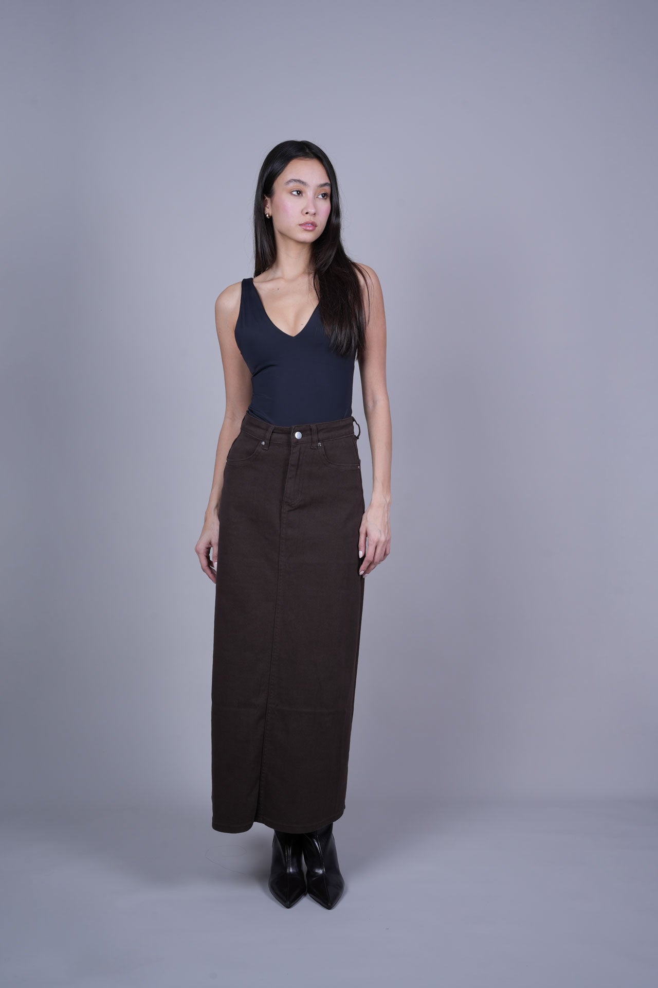 LONG BROWN SKIRT