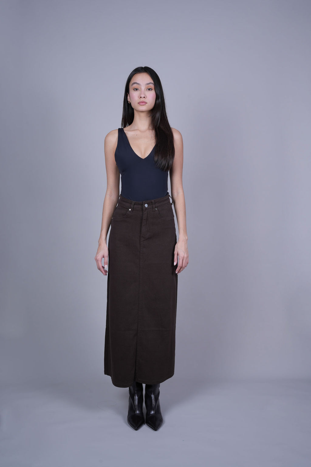 LONG BROWN SKIRT