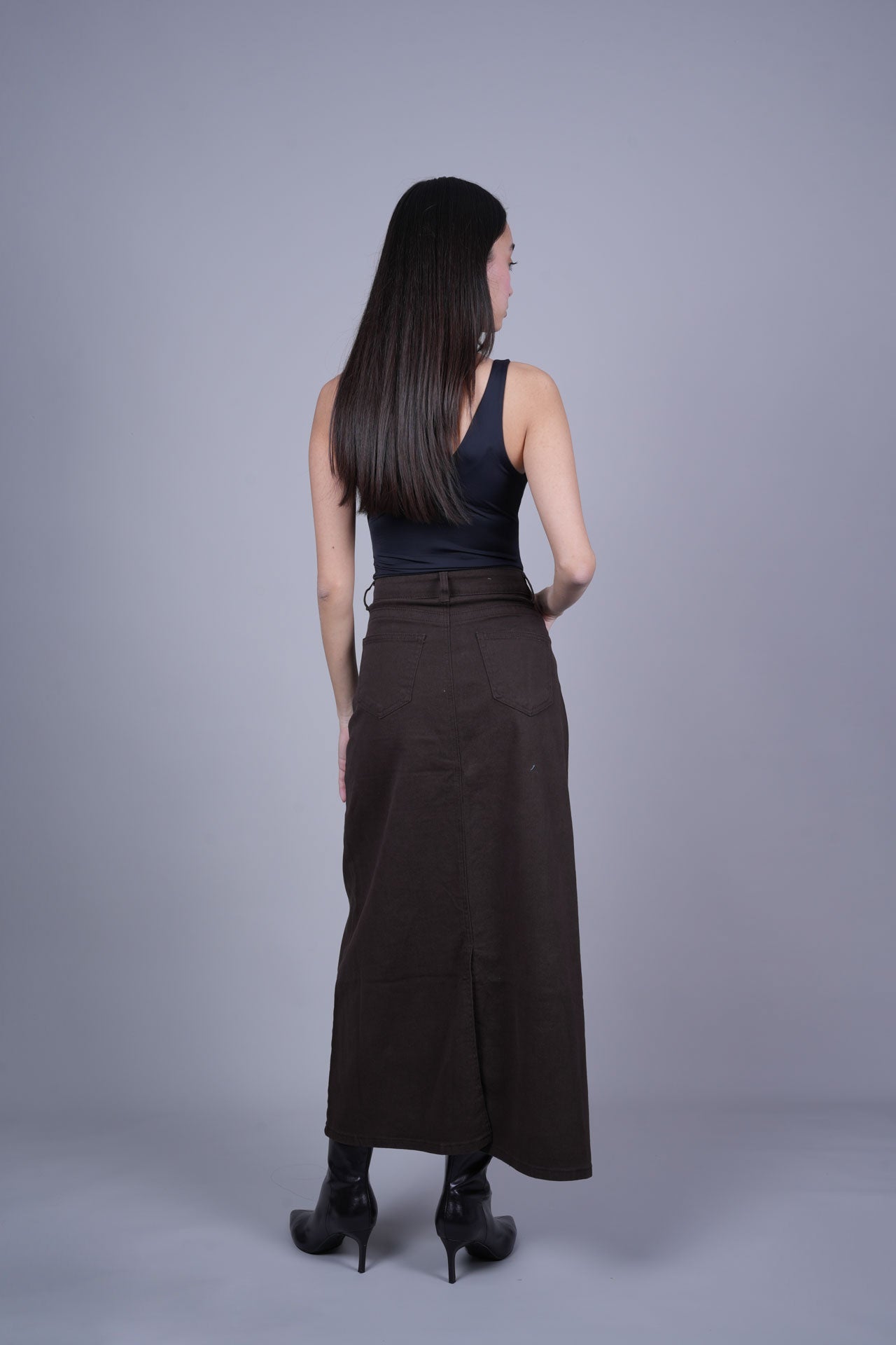 LONG BROWN SKIRT