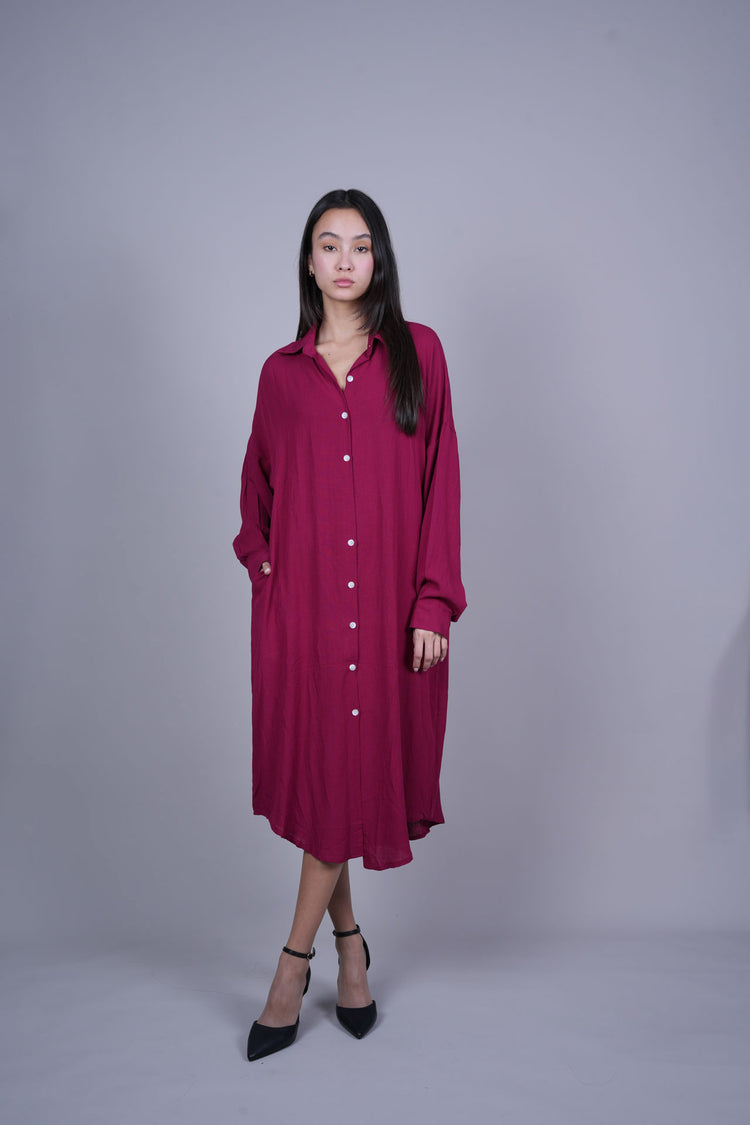 OVERSIZED BUTTON-DOWN MIDI SHIRT DRESS