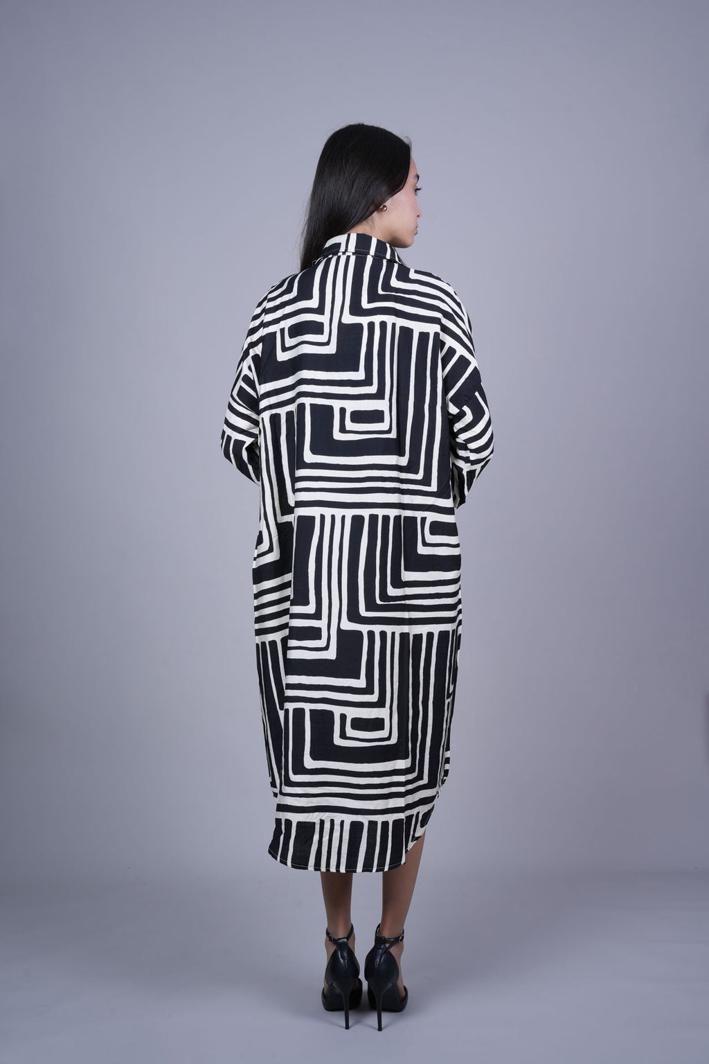 GEOMETRIC PRINT OVERSIZED MIDI SHIRT DRESS