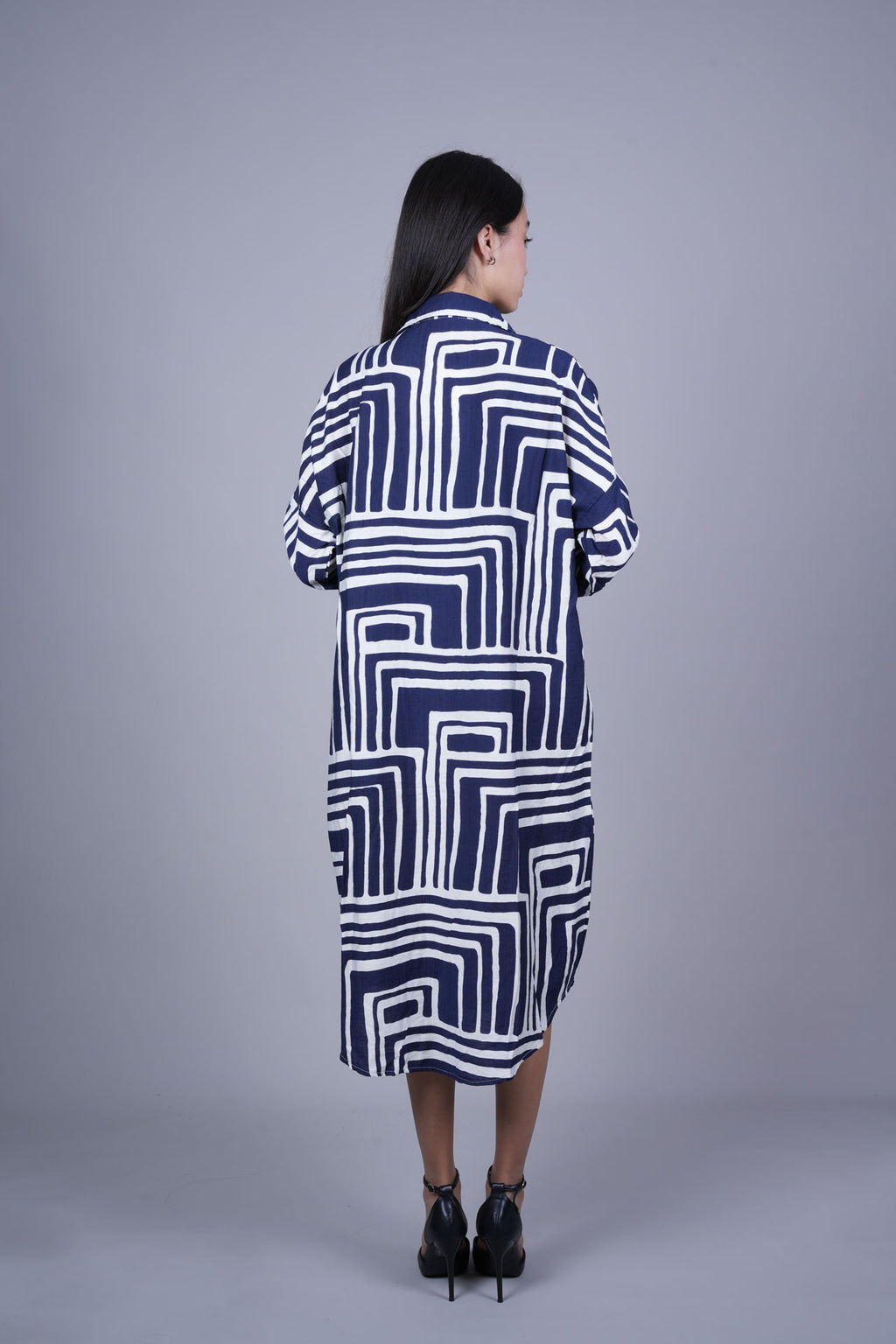 GEOMETRIC PRINT OVERSIZED MIDI SHIRT DRESS