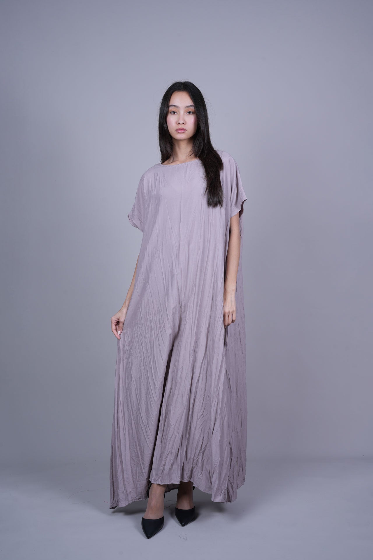 FLOWY CRINKLE MAXI DRESS