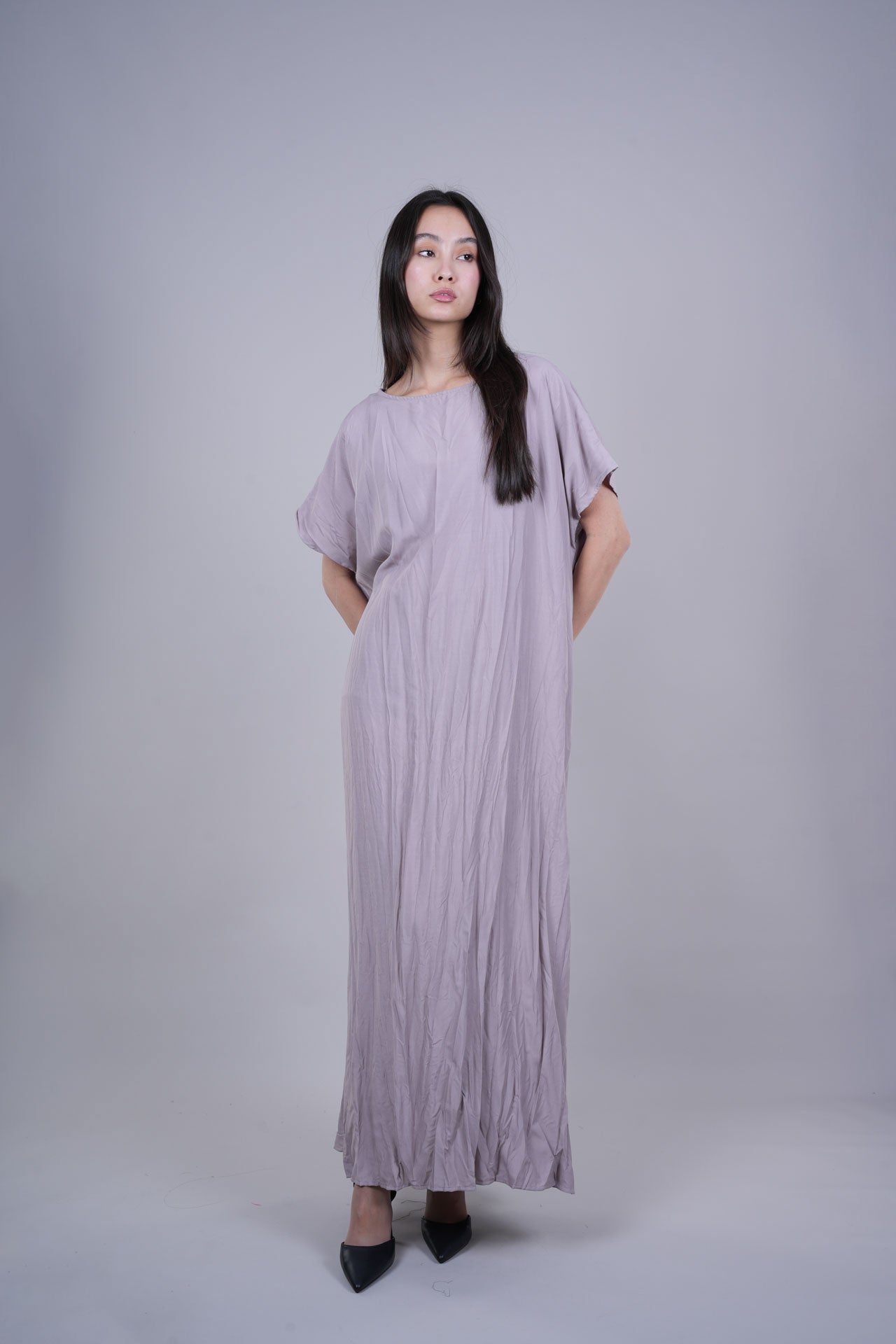 FLOWY CRINKLE MAXI DRESS