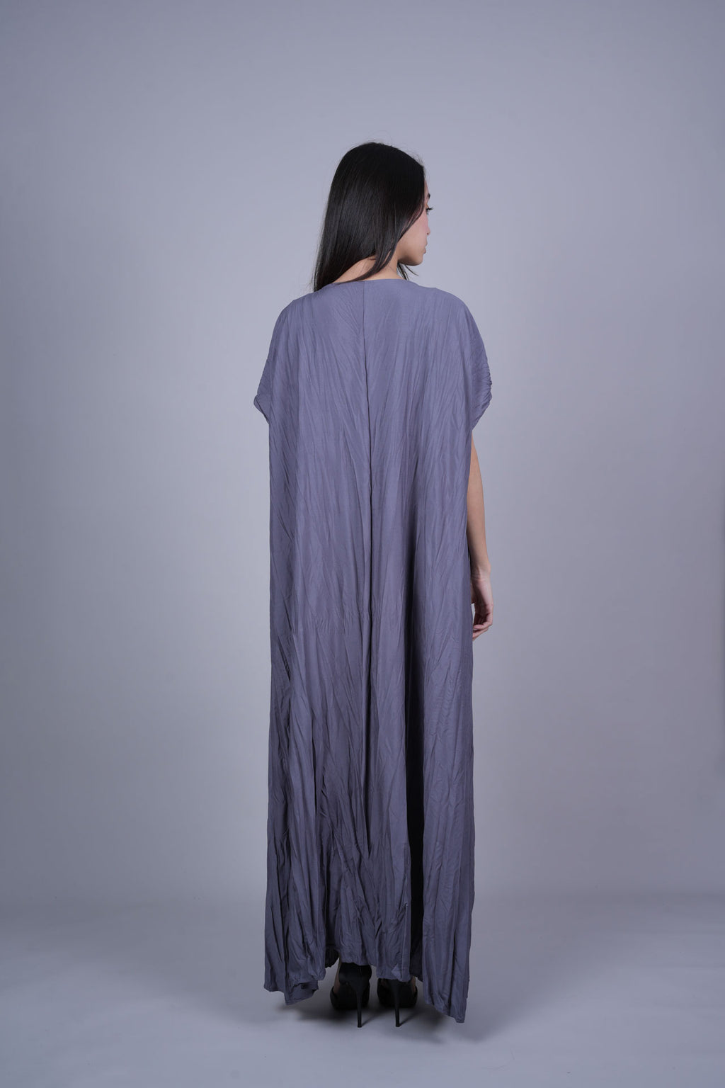 FLOWY CRINKLE MAXI DRESS