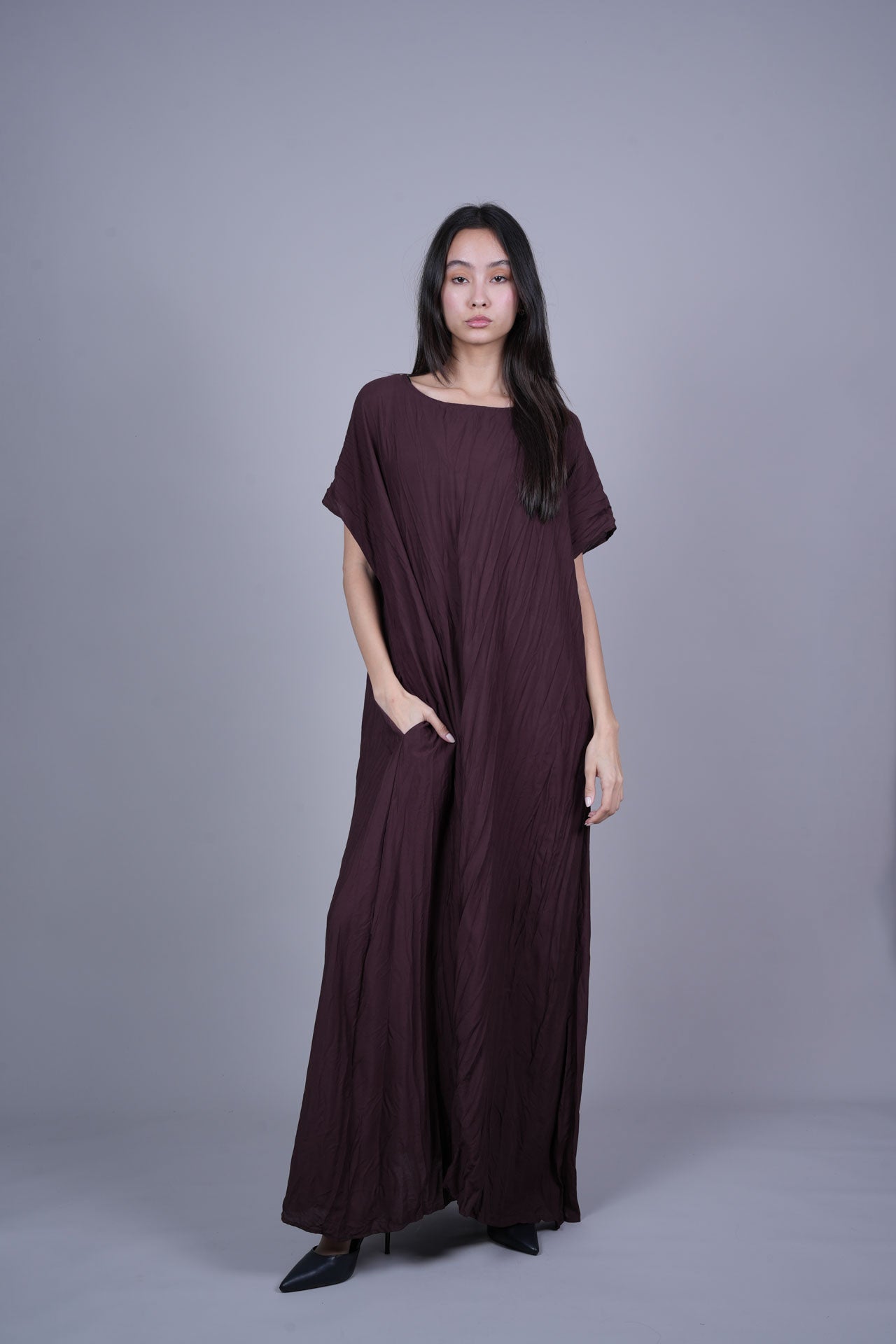 FLOWY CRINKLE MAXI DRESS