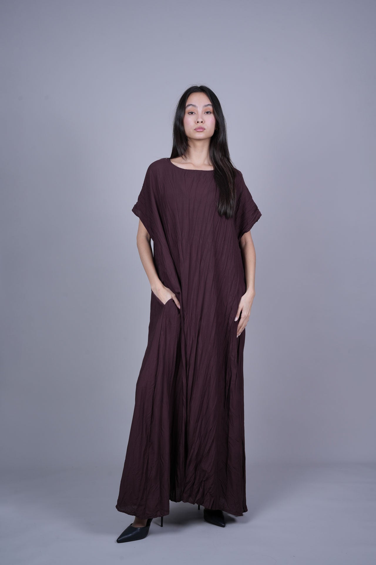 FLOWY CRINKLE MAXI DRESS