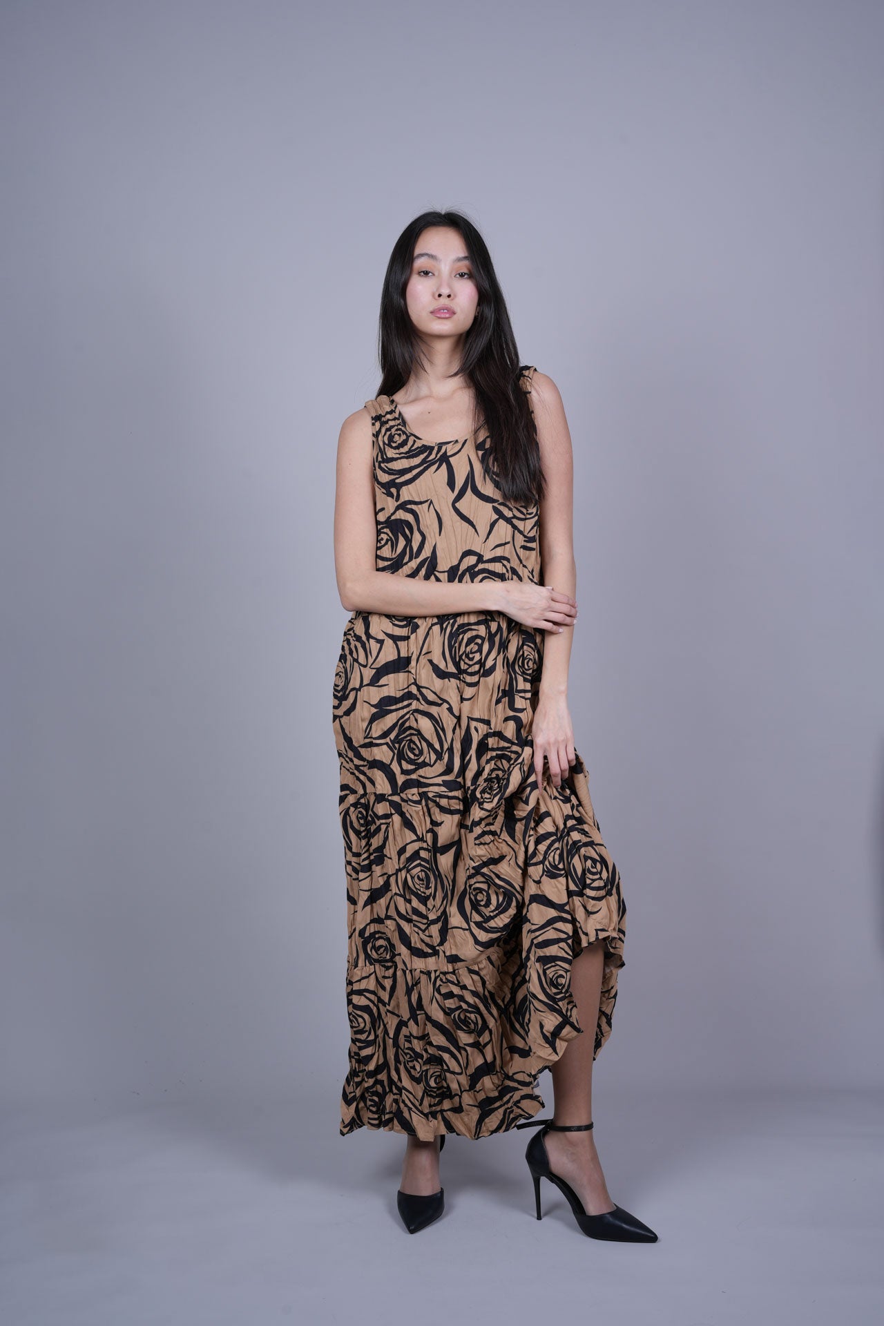 FLORAL CRINKLE SWING MAXI DRESS